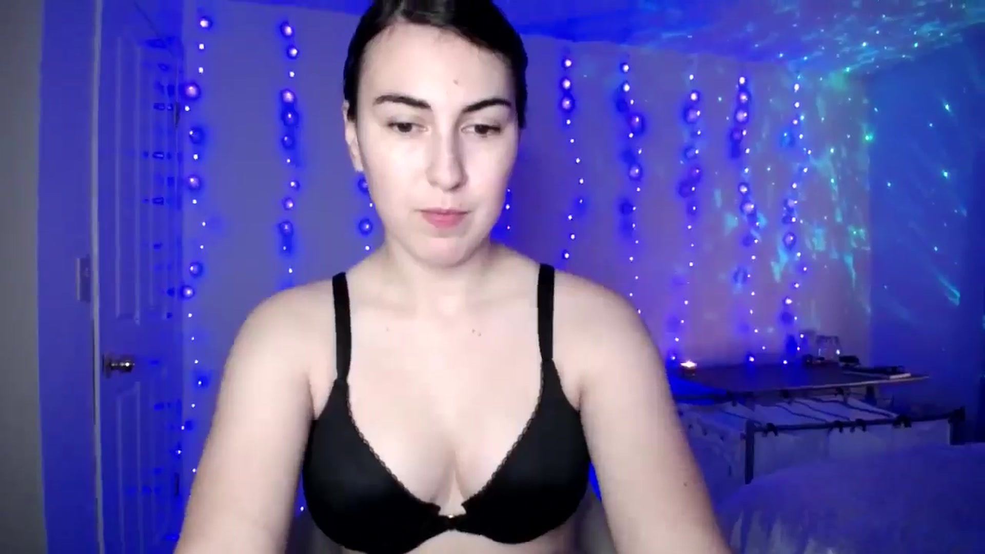 Gallery image thumbnail from Zobot's myfreecams stream on, 12/14/2025, 05:26 image 20 of 20