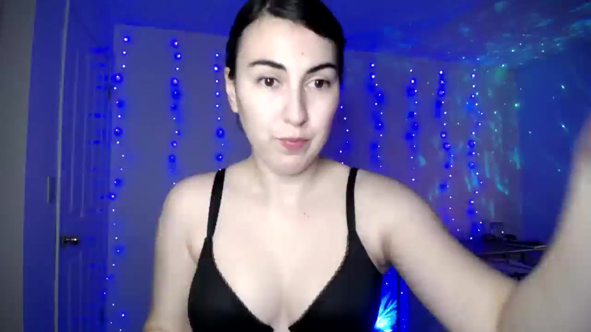 Gallery image thumbnail from Zobot's myfreecams stream on, 12/14/2025, 05:26 image 3 of 20