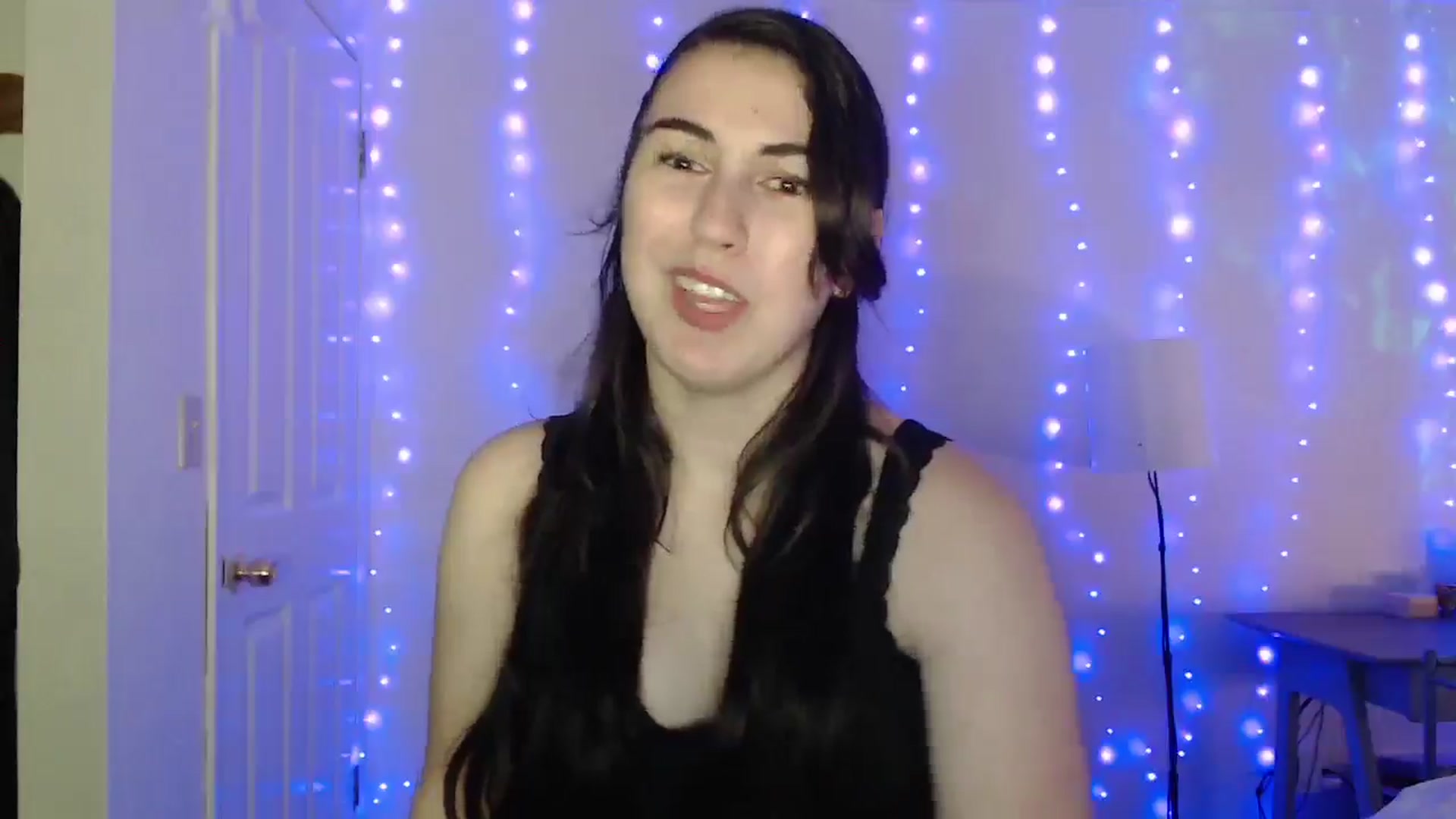 Gallery image thumbnail from Zobot's myfreecams stream on, 02/28/2026, 07:03 image 17 of 20