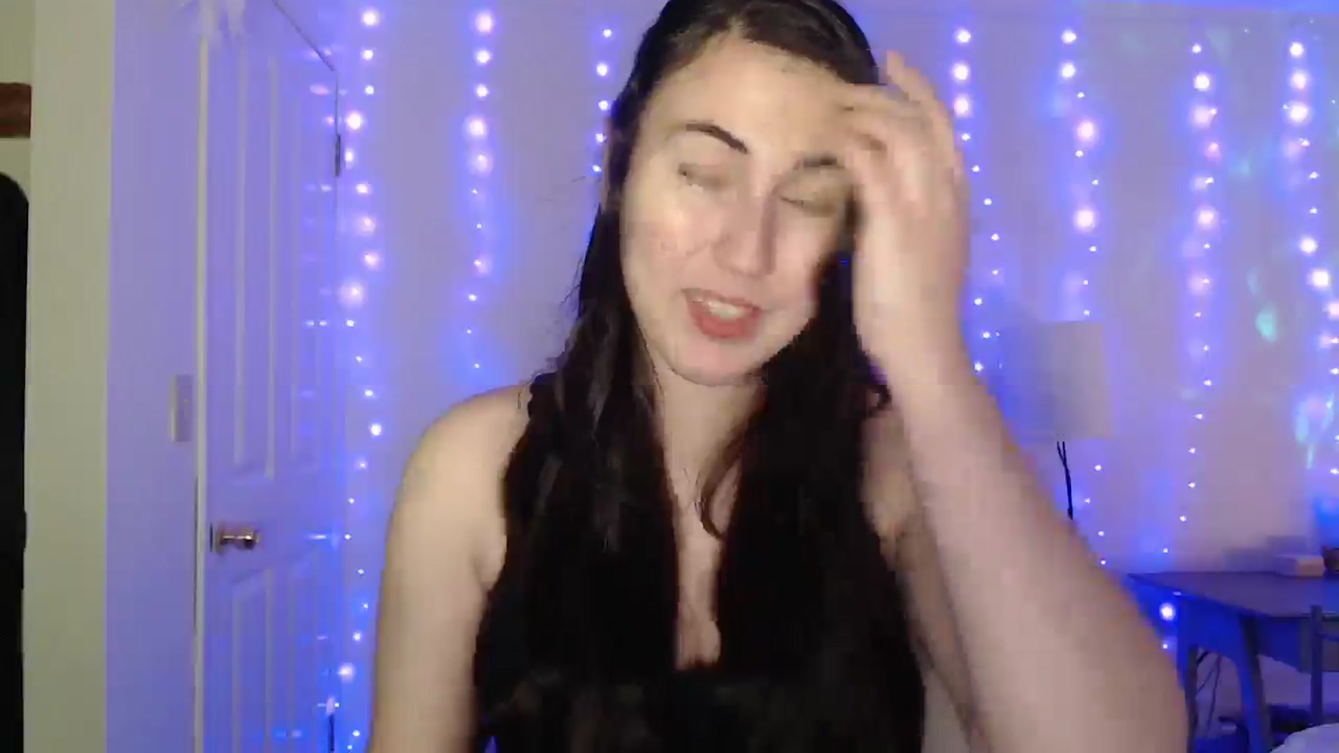 Gallery image thumbnail from Zobot's myfreecams stream on, 02/28/2026, 07:03 image 5 of 20