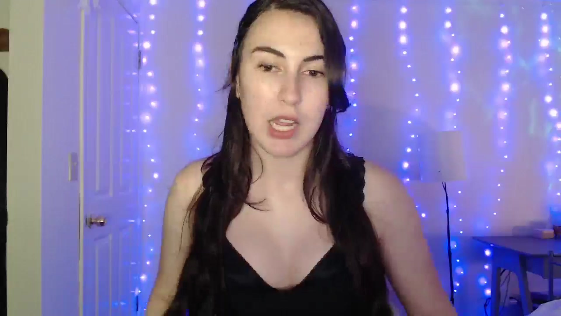 Gallery image thumbnail from Zobot's myfreecams stream on, 02/28/2026, 07:03 image 18 of 20