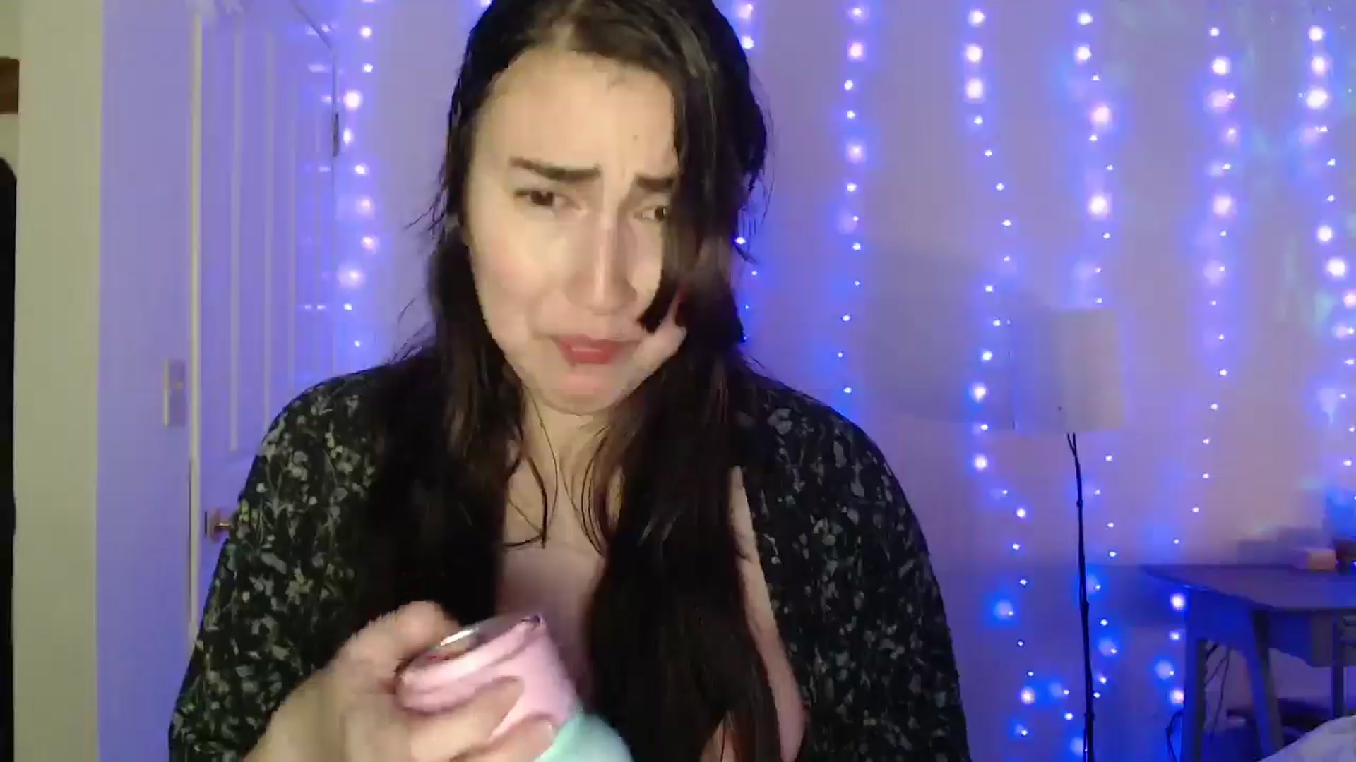 Gallery image thumbnail from Zobot's myfreecams stream on, 02/28/2026, 08:16 image 16 of 20