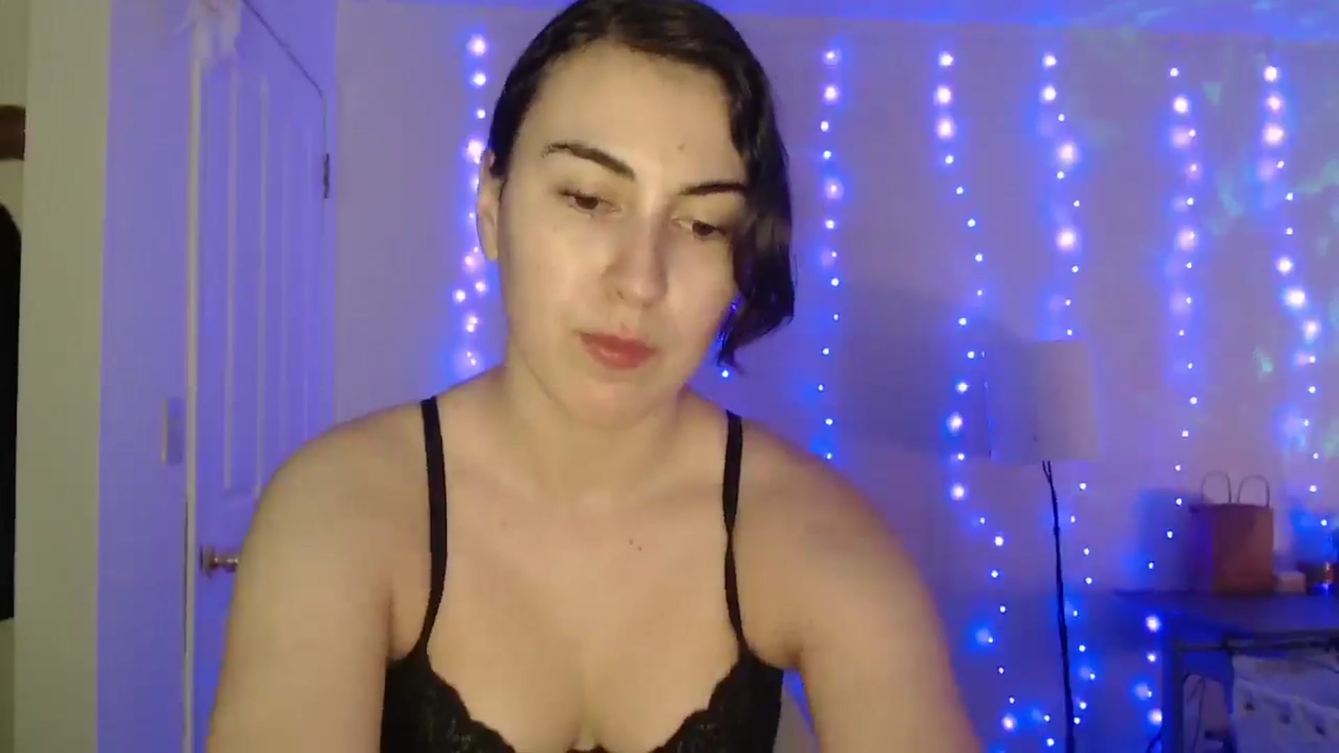 Gallery image thumbnail from Zobot's myfreecams stream on, 03/05/2026, 06:21 image 10 of 20