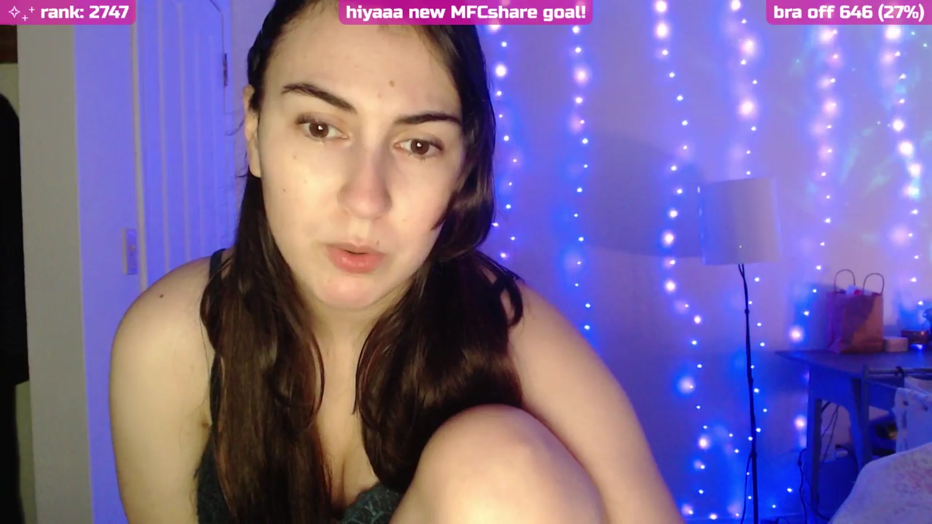 Gallery image thumbnail from Zobot's myfreecams stream on, 03/11/2026, 06:16 image 20 of 20
