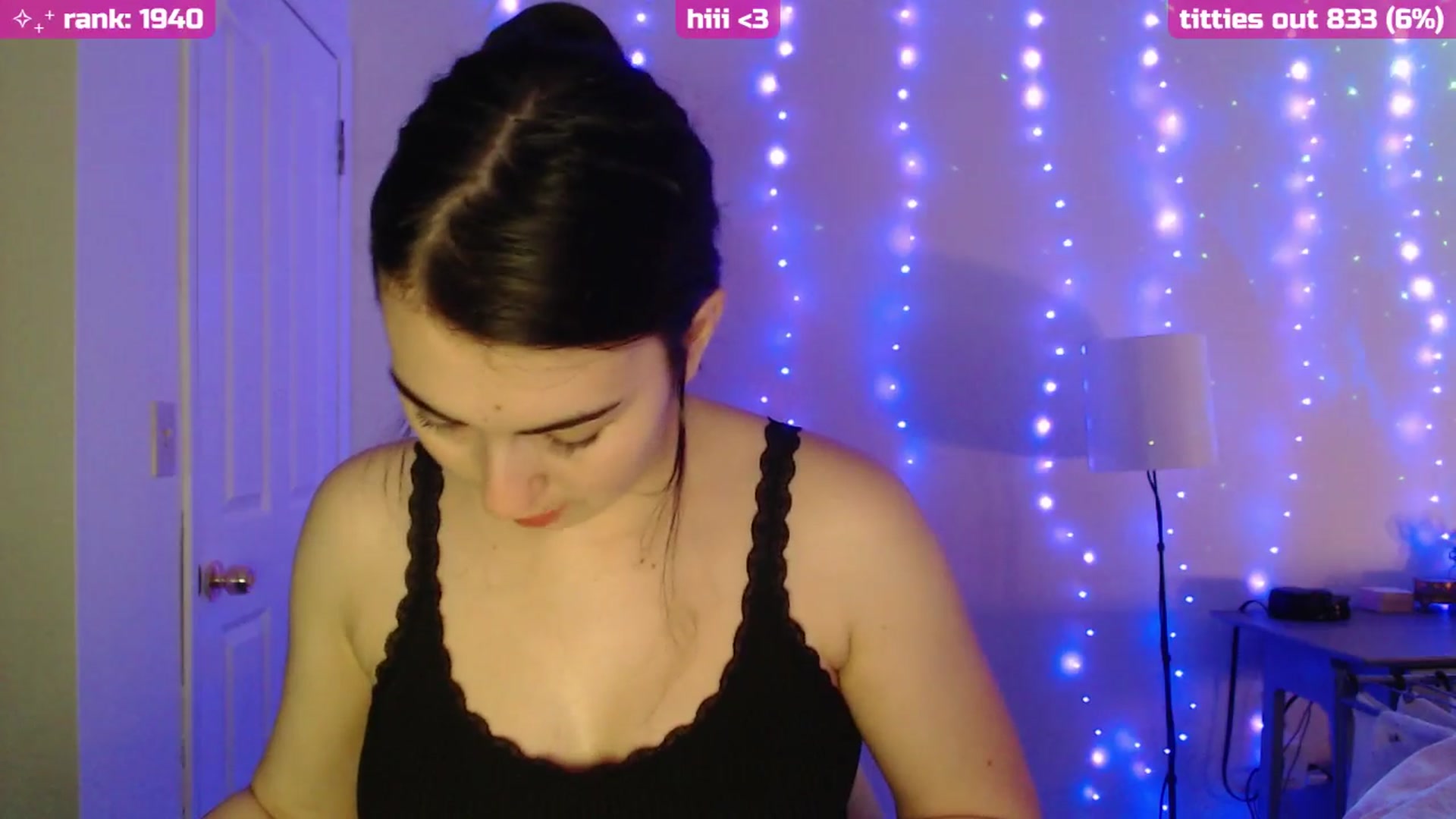 Gallery image thumbnail from Zobot's myfreecams stream on, 03/17/2026, 04:59 image 15 of 20