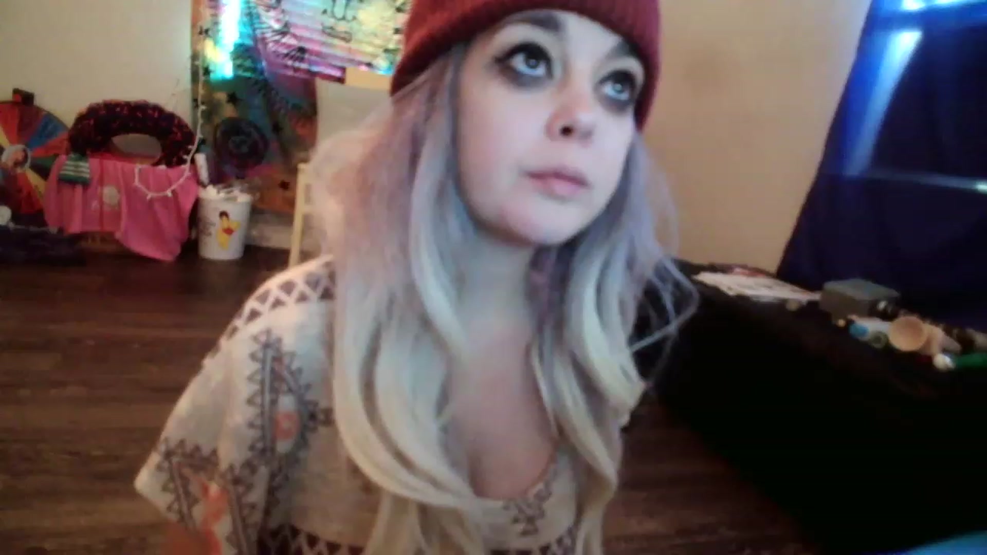 Gallery image thumbnail from ZoeBanx's myfreecams stream on, 05/17/2023, 14:49 image 1 of 20