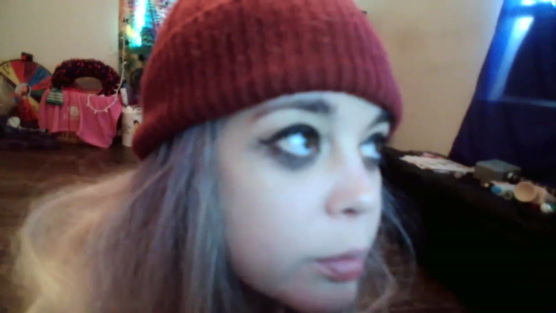 Gallery image thumbnail from ZoeBanx's myfreecams stream on, 05/17/2023, 14:49 image 6 of 20