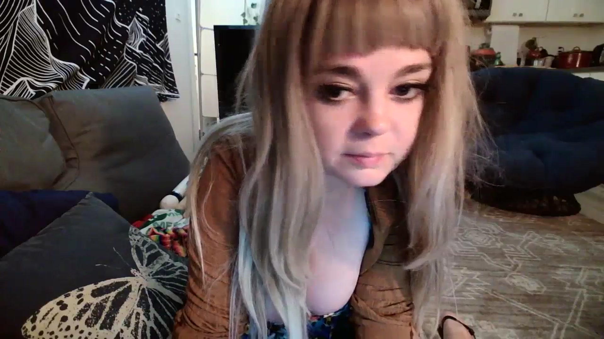 Gallery image thumbnail from ZoeBanx's myfreecams stream on, 07/04/2023, 05:25 image 17 of 20