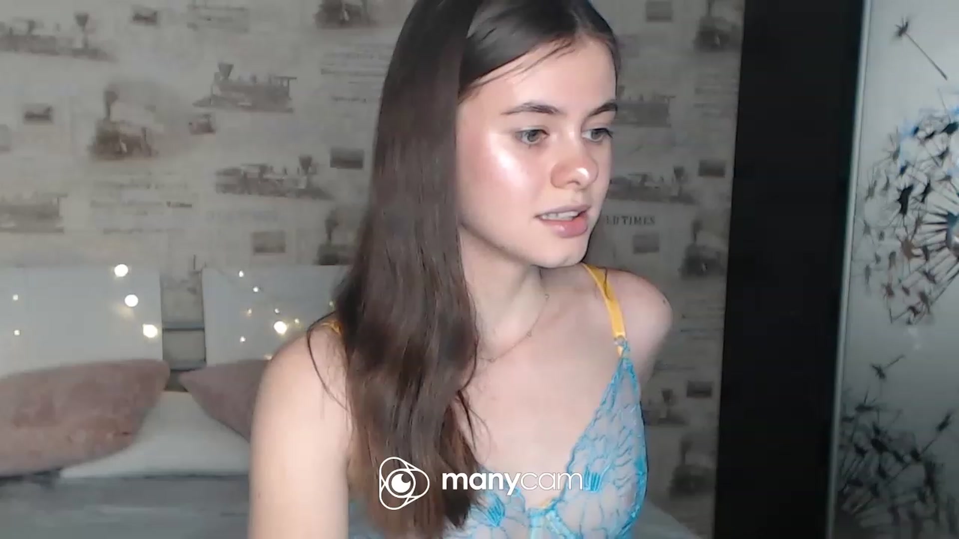Gallery image thumbnail from ZoeMI's myfreecams stream on, 01/18/2023, 12:35 image 19 of 20