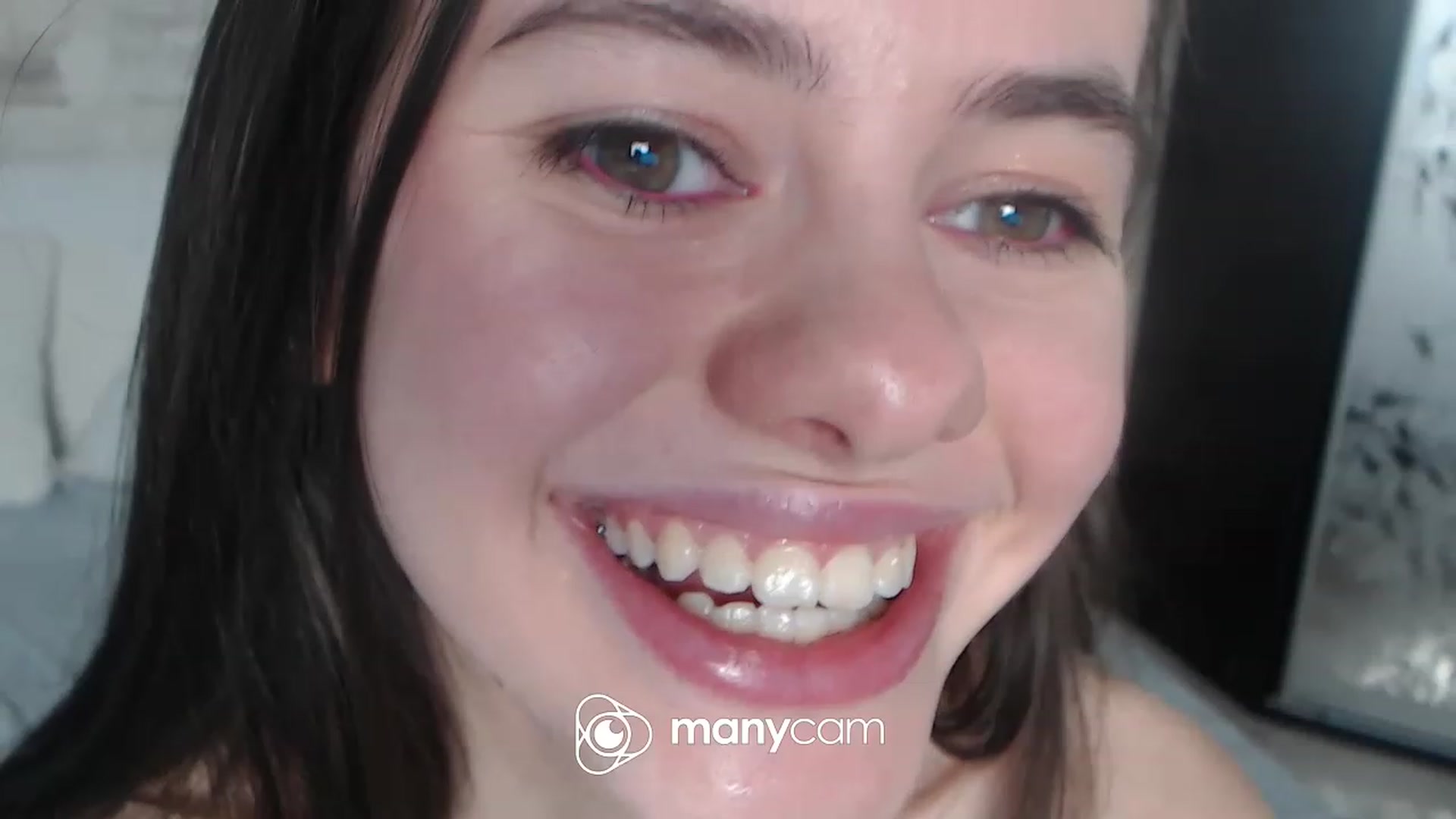 Gallery image thumbnail from ZoeMI's myfreecams stream on, 01/31/2023, 10:44 image 13 of 20
