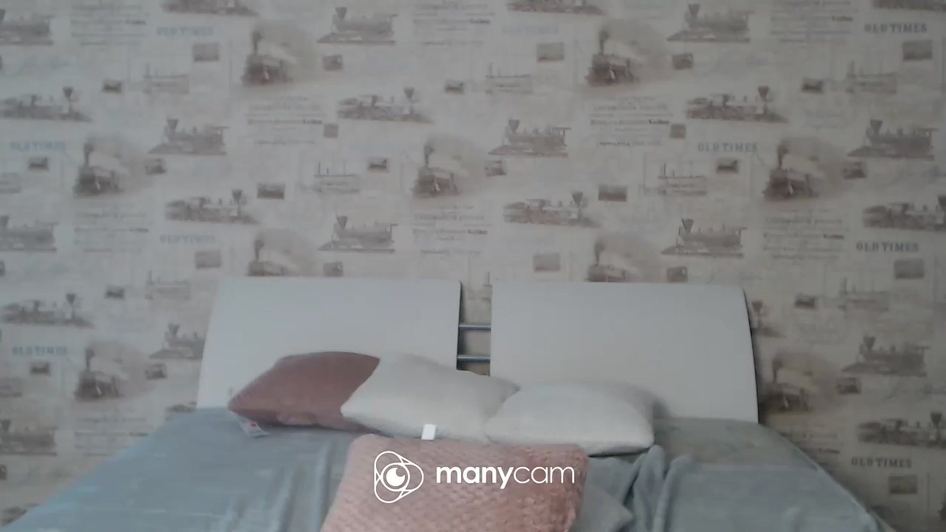 Gallery image thumbnail from ZoeMI's myfreecams stream on, 02/06/2023, 12:36 image 14 of 20