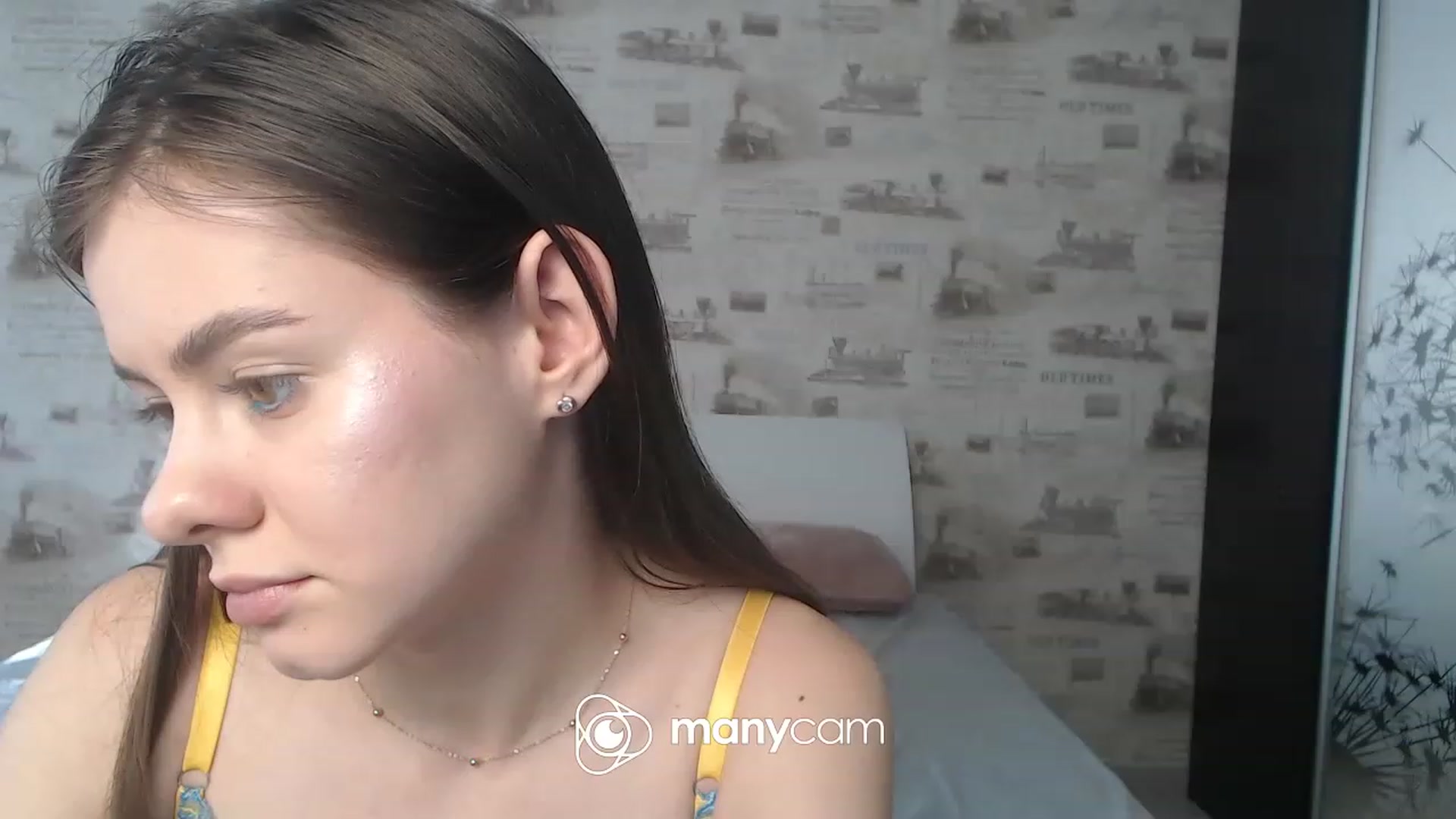 Gallery image thumbnail from ZoeMI's myfreecams stream on, 02/09/2023, 11:42 image 19 of 20