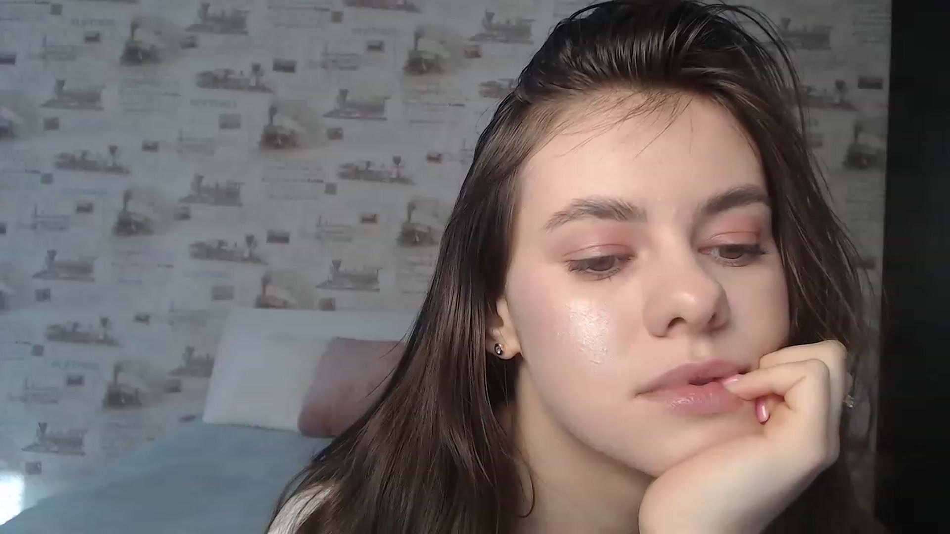 Gallery image thumbnail from ZoeMI's myfreecams stream on, 02/20/2023, 09:32 image 19 of 20