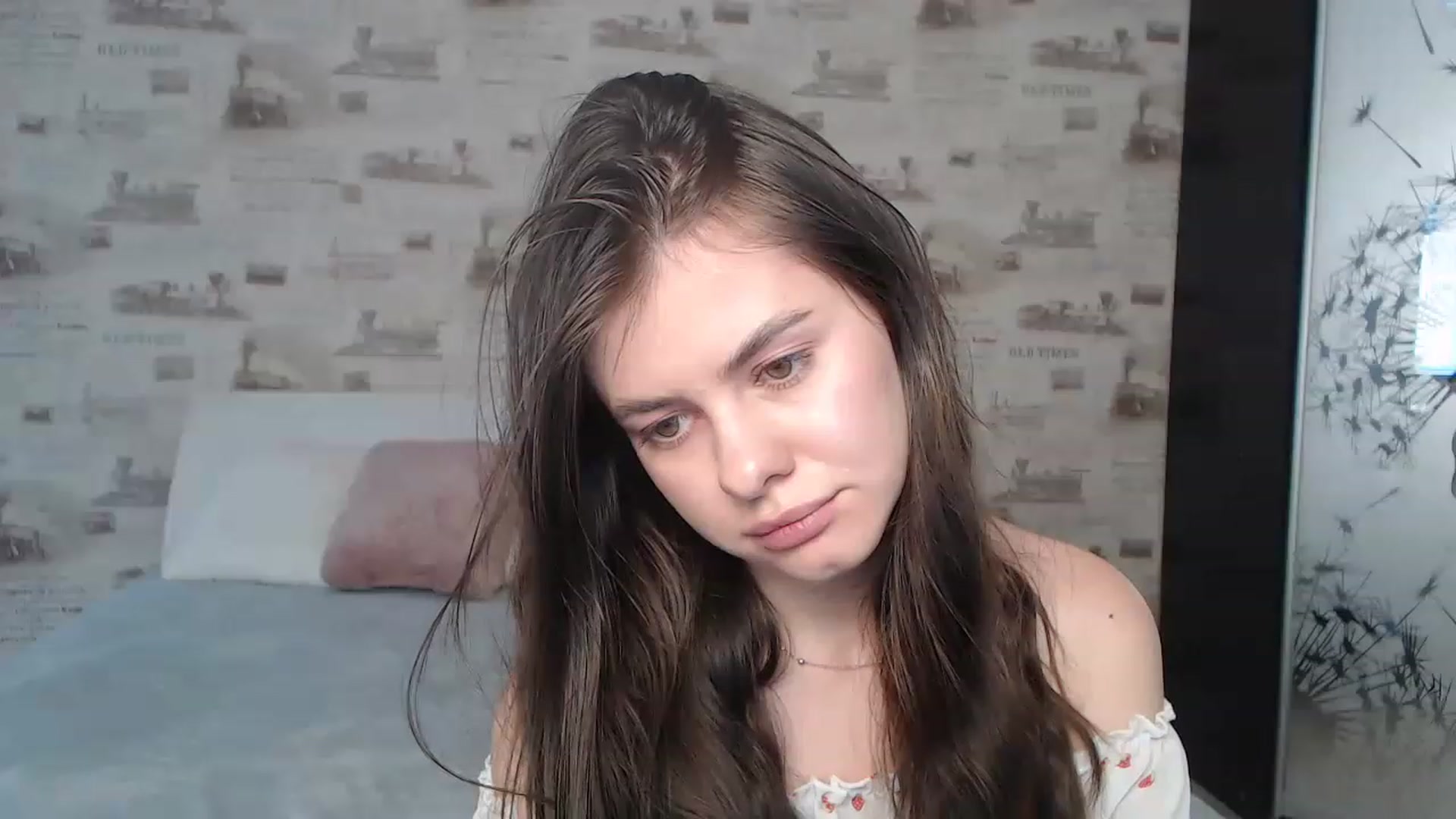 Gallery image thumbnail from ZoeMI's myfreecams stream on, 02/20/2023, 12:40 image 5 of 20