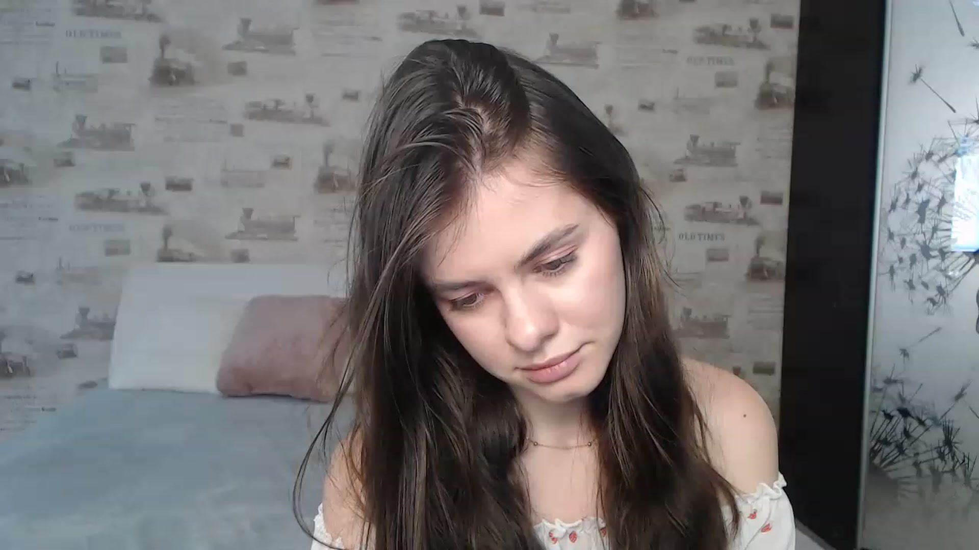 Gallery image thumbnail from ZoeMI's myfreecams stream on, 02/20/2023, 12:40 image 2 of 20