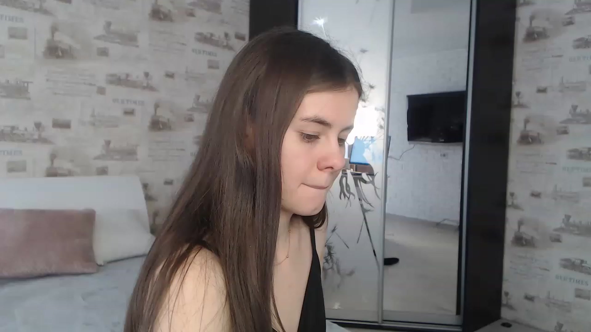 Gallery image thumbnail from ZoeMI's myfreecams stream on, 02/23/2023, 11:43 image 5 of 20