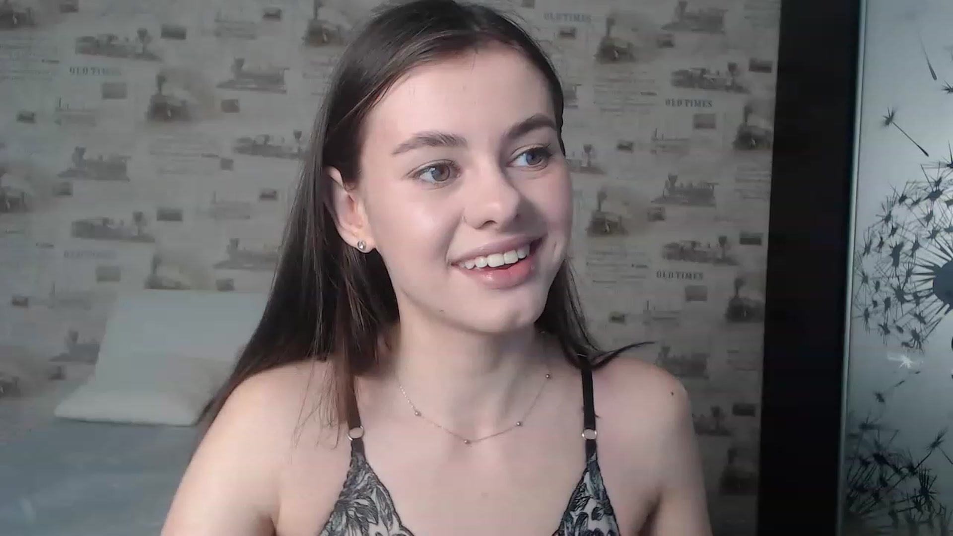 Gallery image thumbnail from ZoeMI's myfreecams stream on, 02/27/2023, 10:07 image 4 of 20