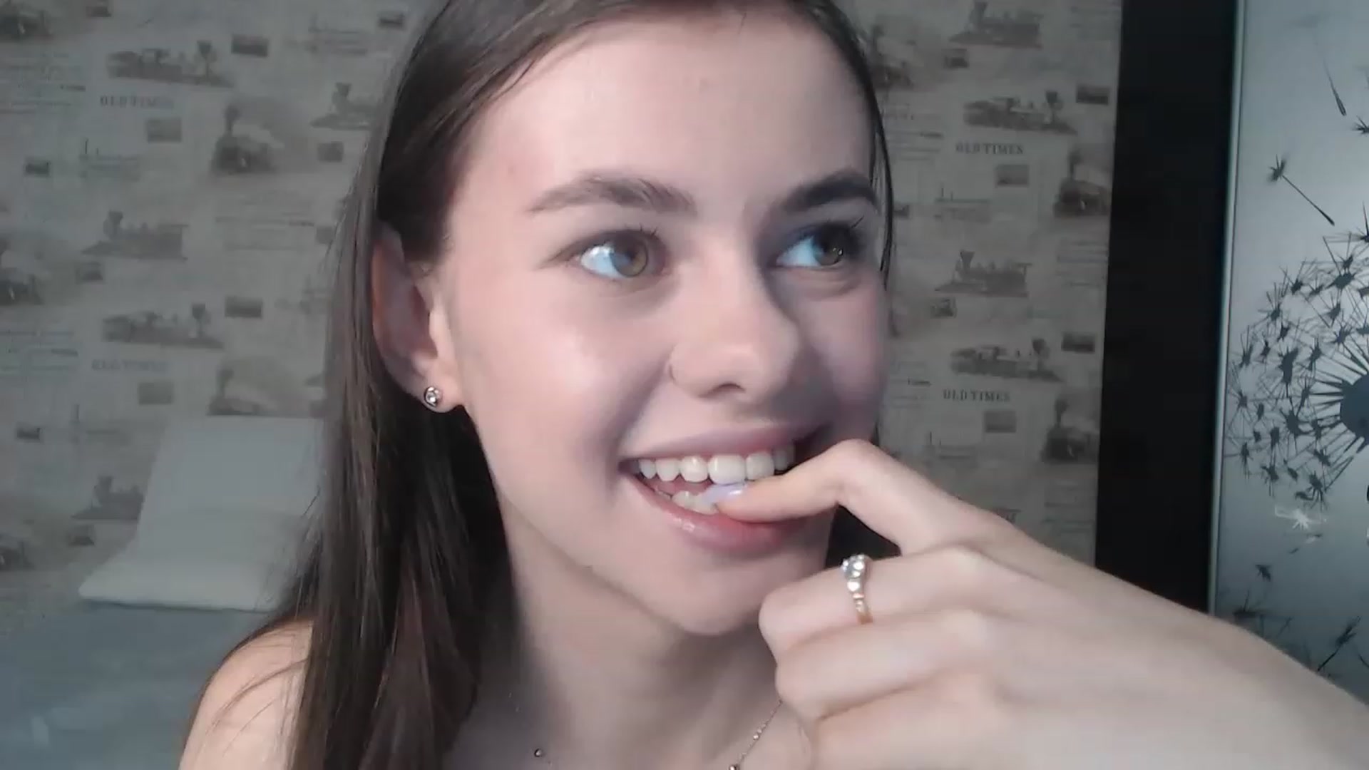 Gallery image thumbnail from ZoeMI's myfreecams stream on, 02/27/2023, 10:07 image 6 of 20