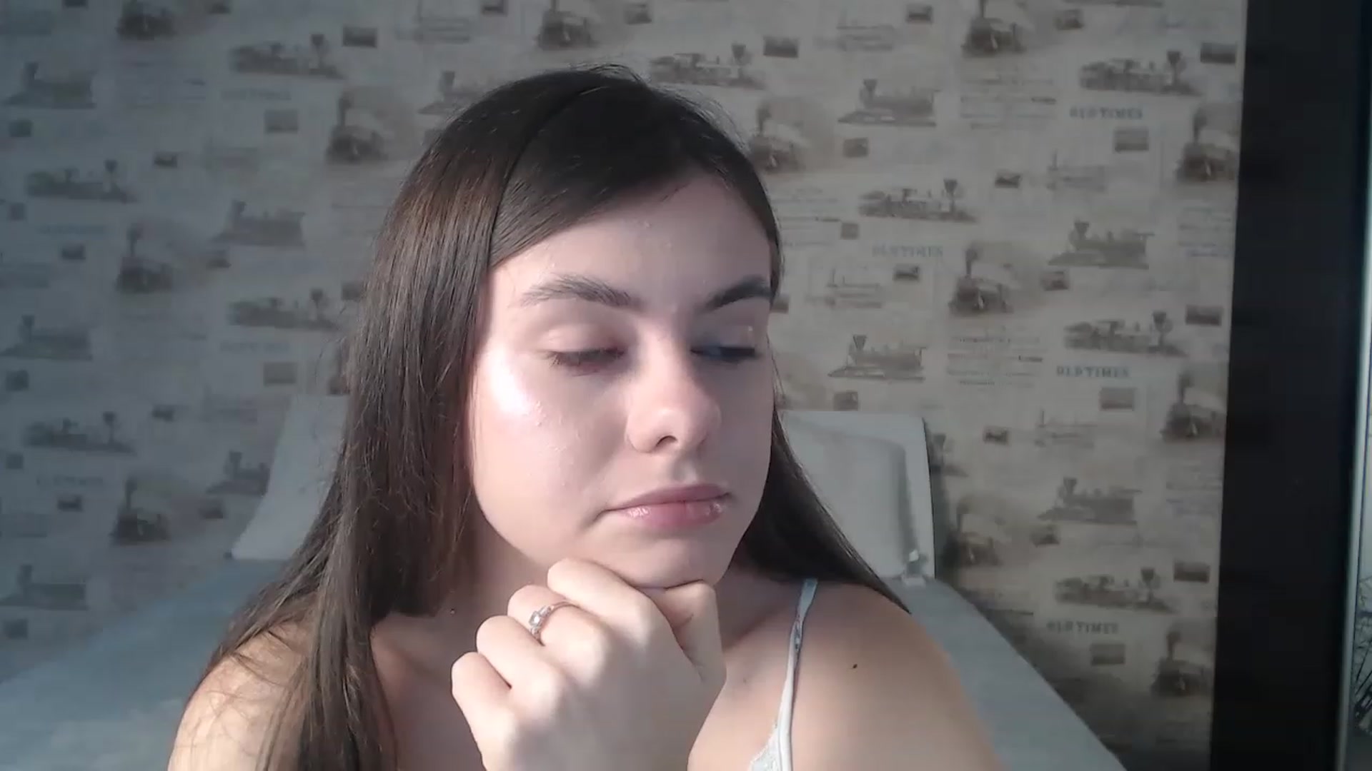 Gallery image thumbnail from ZoeMI's myfreecams stream on, 02/28/2023, 09:21 image 11 of 20