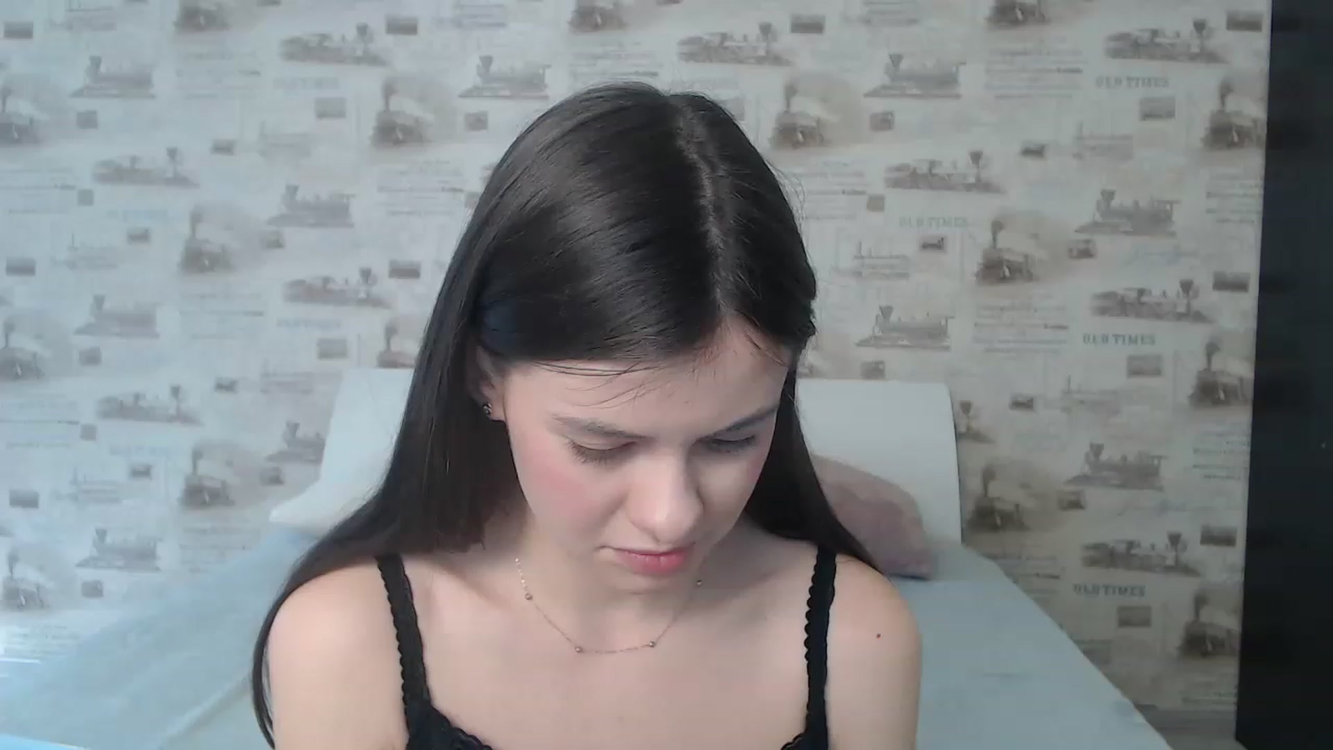 Gallery image thumbnail from ZoeMI's myfreecams stream on, 03/01/2023, 10:20 image 2 of 20