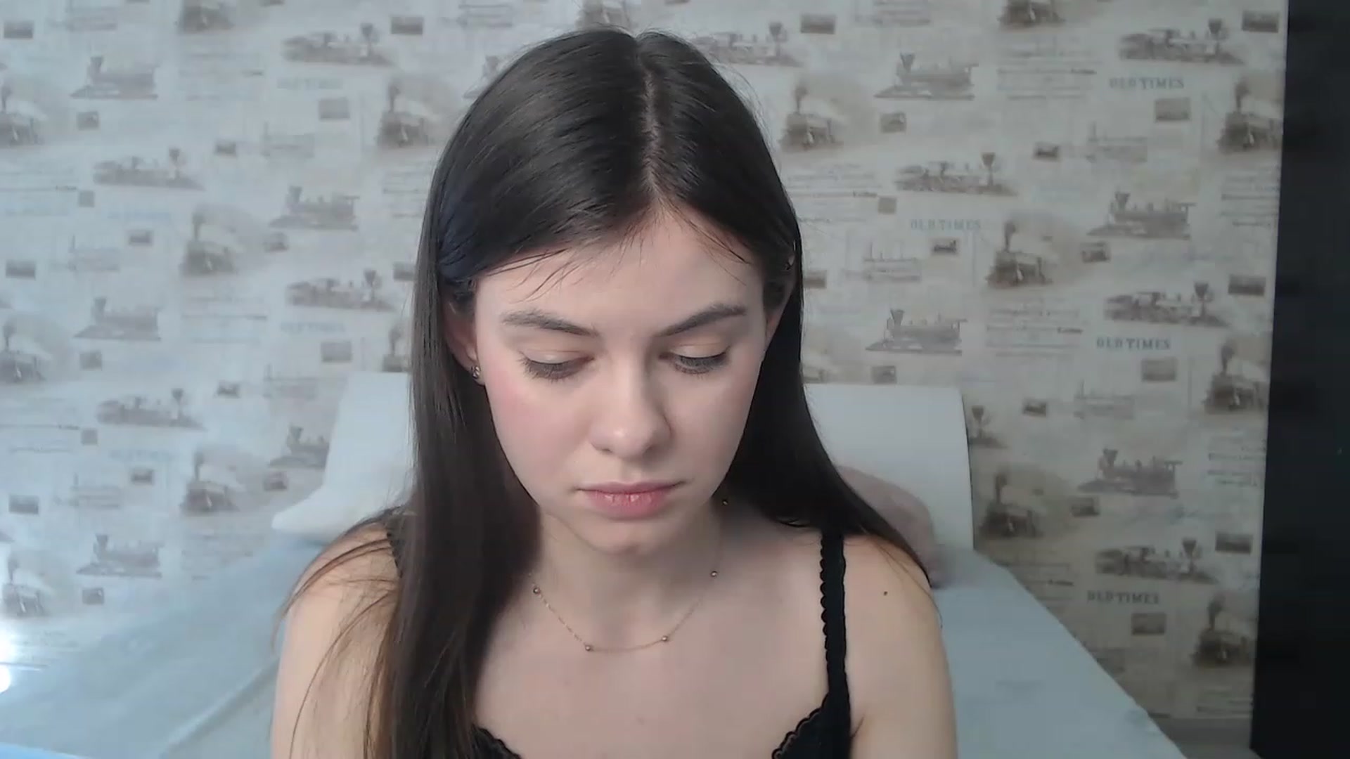 Gallery image thumbnail from ZoeMI's myfreecams stream on, 03/01/2023, 10:20 image 4 of 20