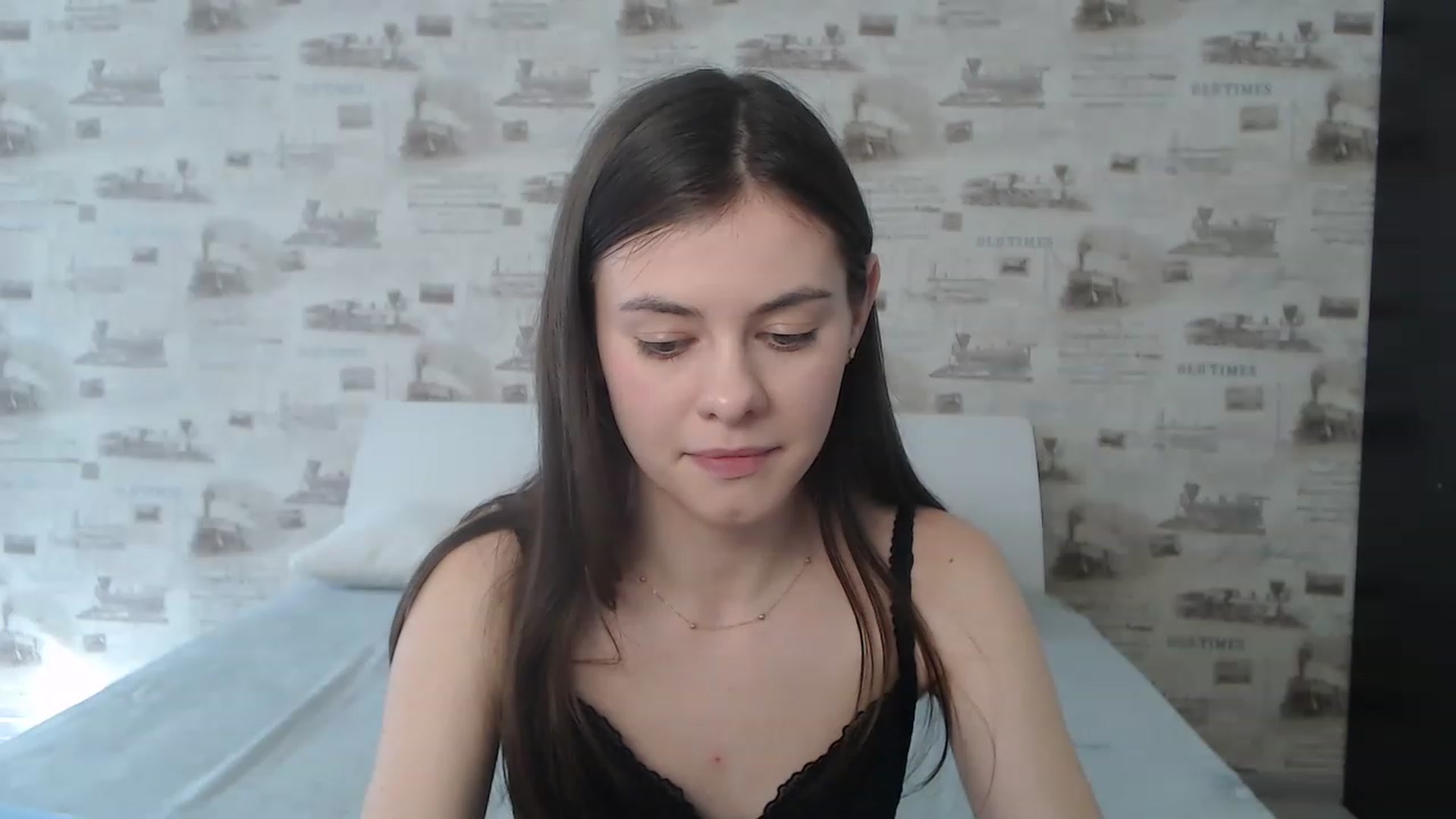 Gallery image thumbnail from ZoeMI's myfreecams stream on, 03/01/2023, 10:20 image 19 of 20