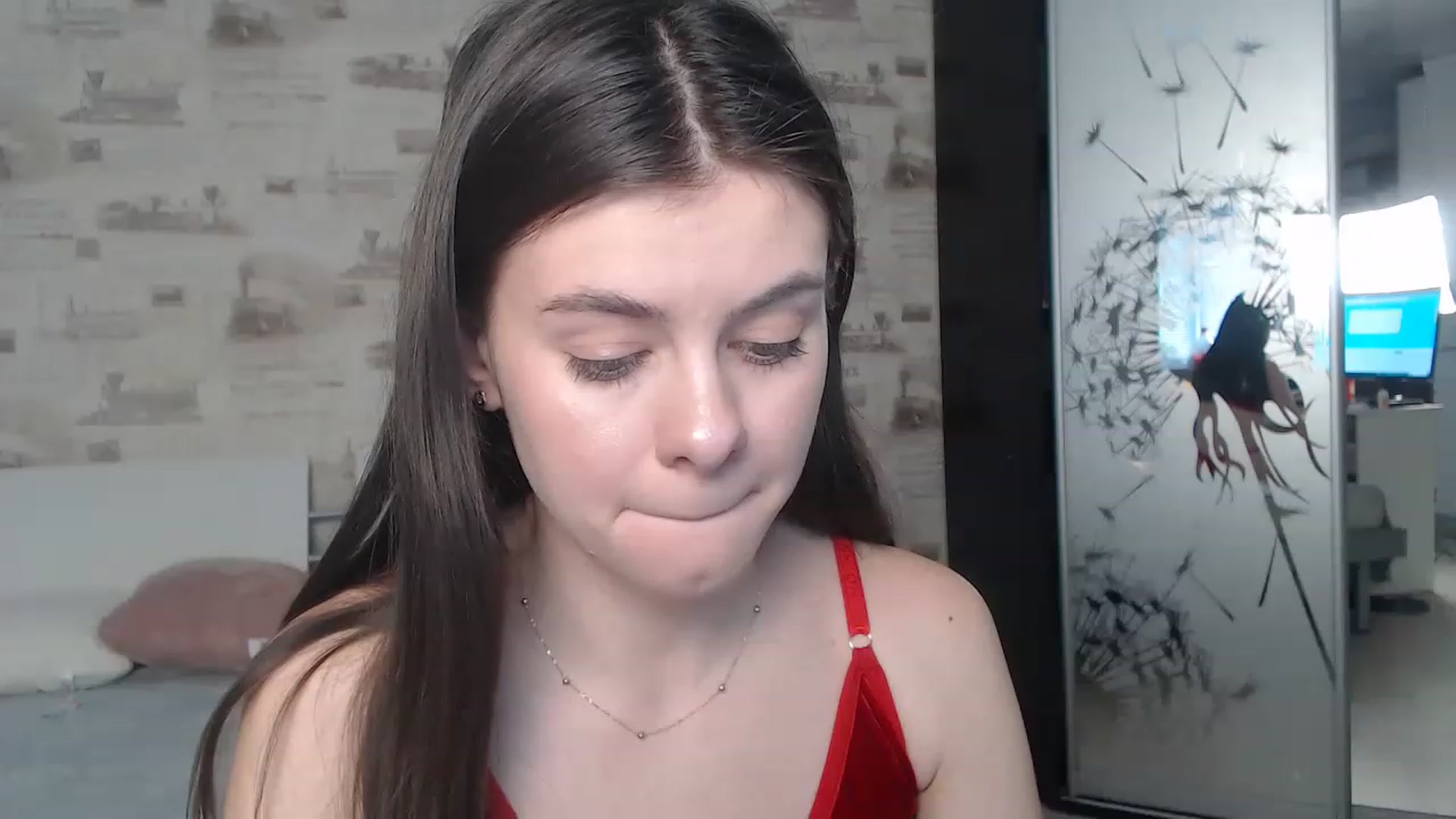 Gallery image thumbnail from ZoeMI's myfreecams stream on, 03/06/2023, 14:35 image 17 of 20