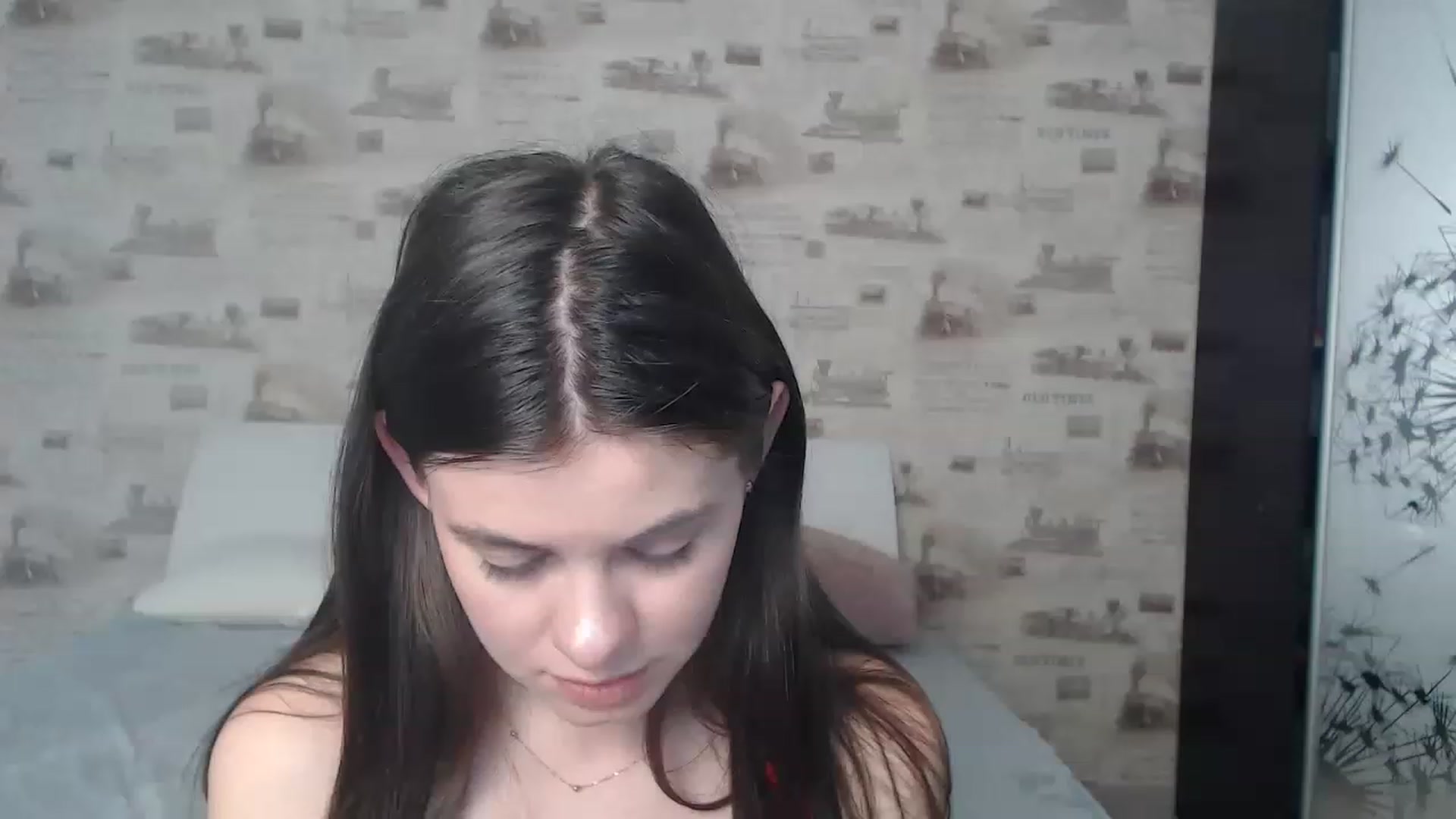 Gallery image thumbnail from ZoeMI's myfreecams stream on, 03/06/2023, 14:35 image 12 of 20