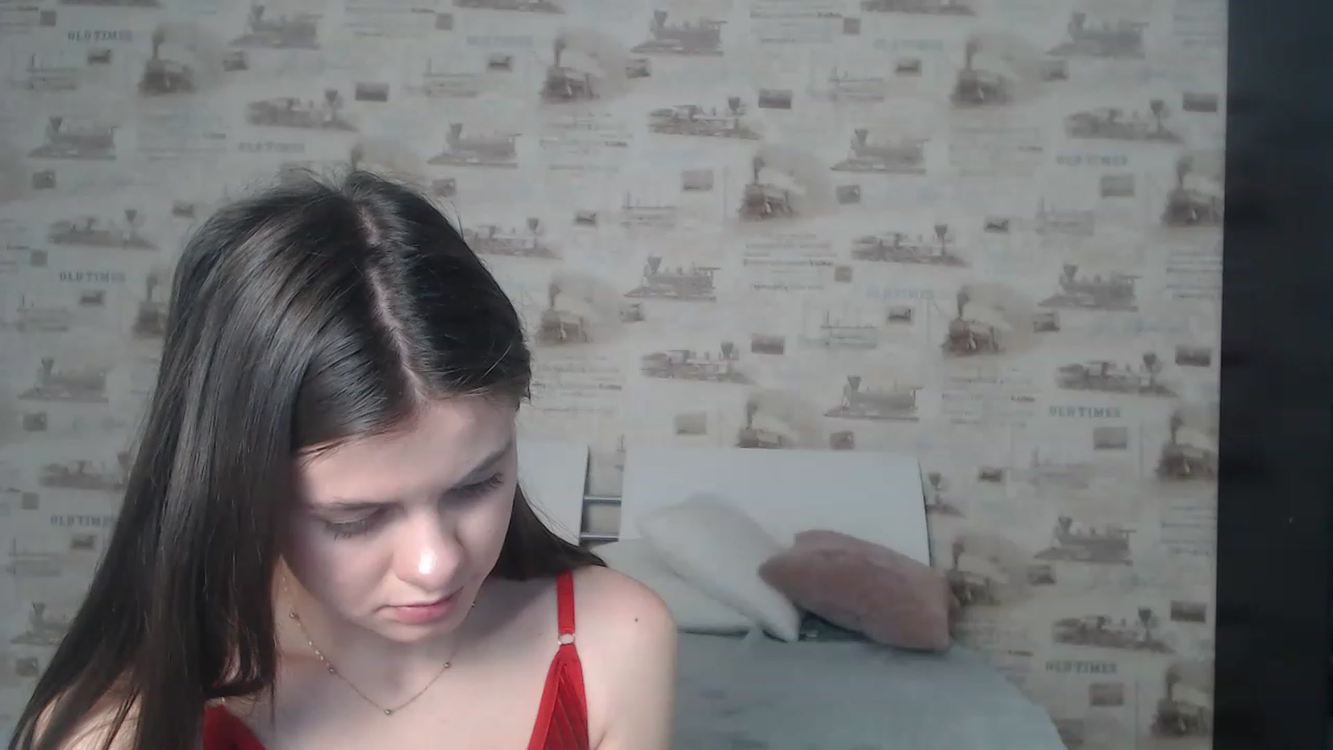 Gallery image thumbnail from ZoeMI's myfreecams stream on, 03/06/2023, 15:11 image 17 of 20