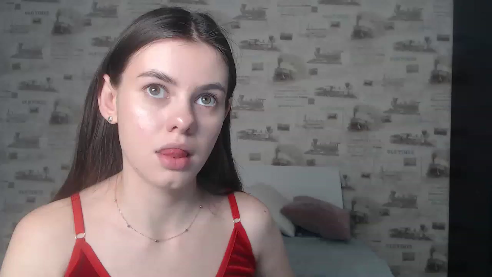 Gallery image thumbnail from ZoeMI's myfreecams stream on, 03/06/2023, 15:11 image 6 of 20