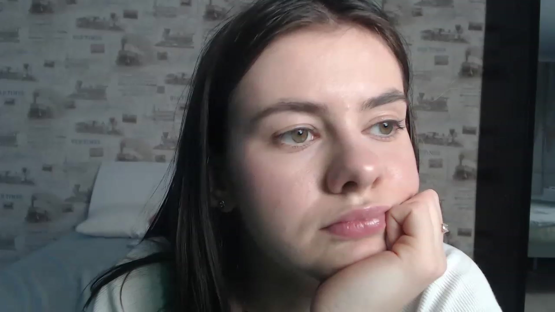 Gallery image thumbnail from ZoeMI's myfreecams stream on, 03/07/2023, 13:15 image 14 of 20