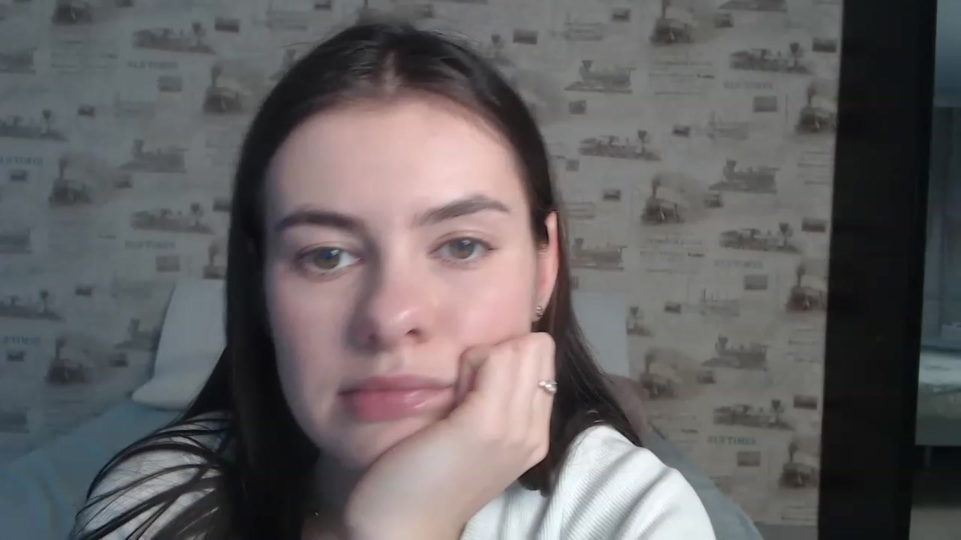 Gallery image thumbnail from ZoeMI's myfreecams stream on, 03/07/2023, 13:15 image 12 of 20