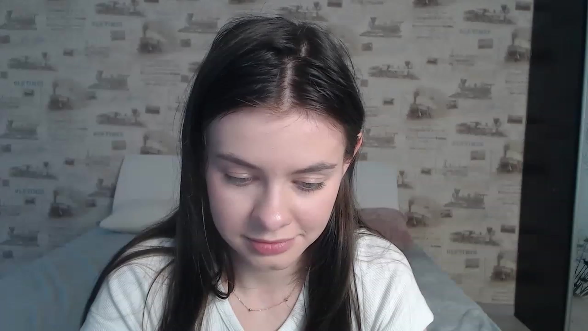 Gallery image thumbnail from ZoeMI's myfreecams stream on, 03/07/2023, 13:15 image 5 of 20