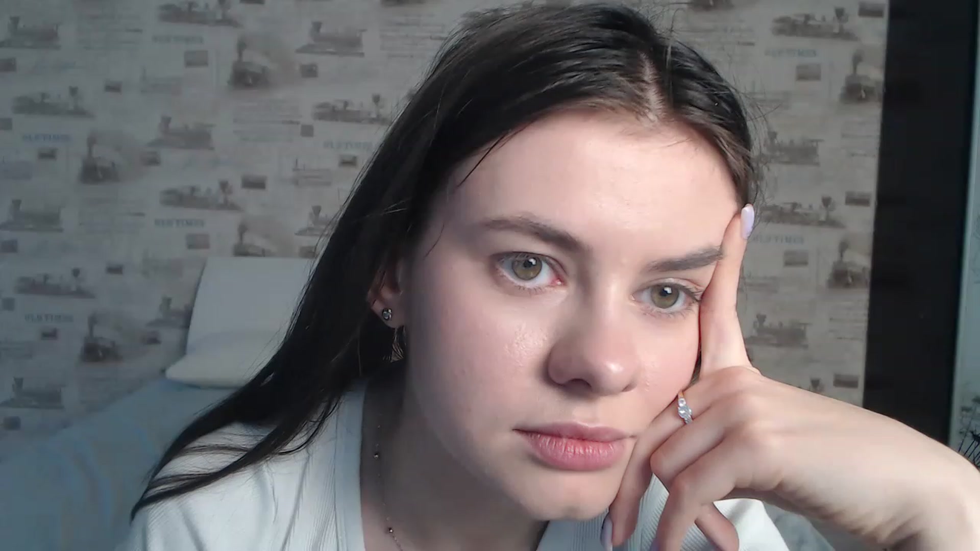 Gallery image thumbnail from ZoeMI's myfreecams stream on, 03/07/2023, 13:15 image 6 of 20