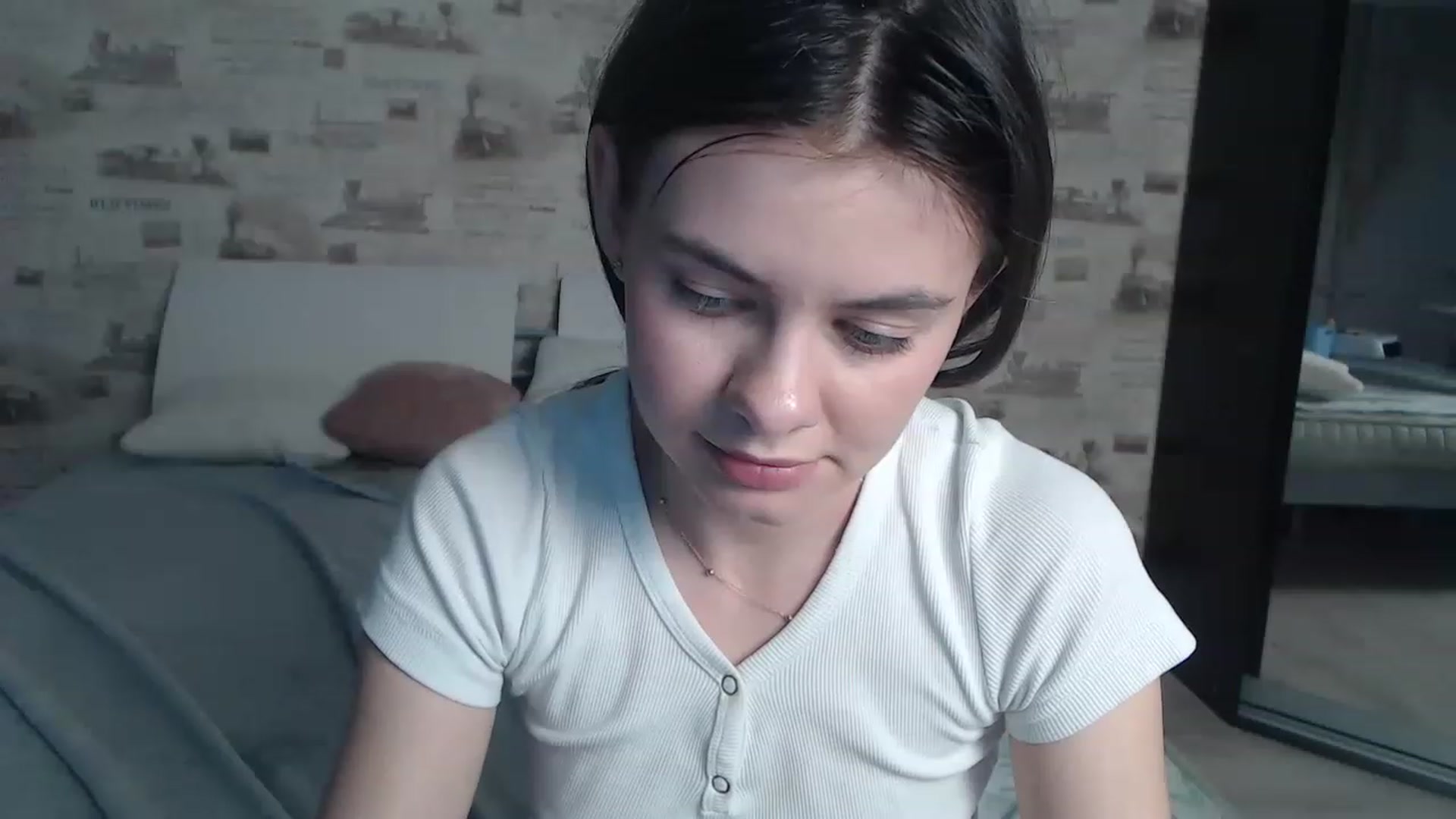 Gallery image thumbnail from ZoeMI's myfreecams stream on, 03/07/2023, 13:50 image 5 of 20