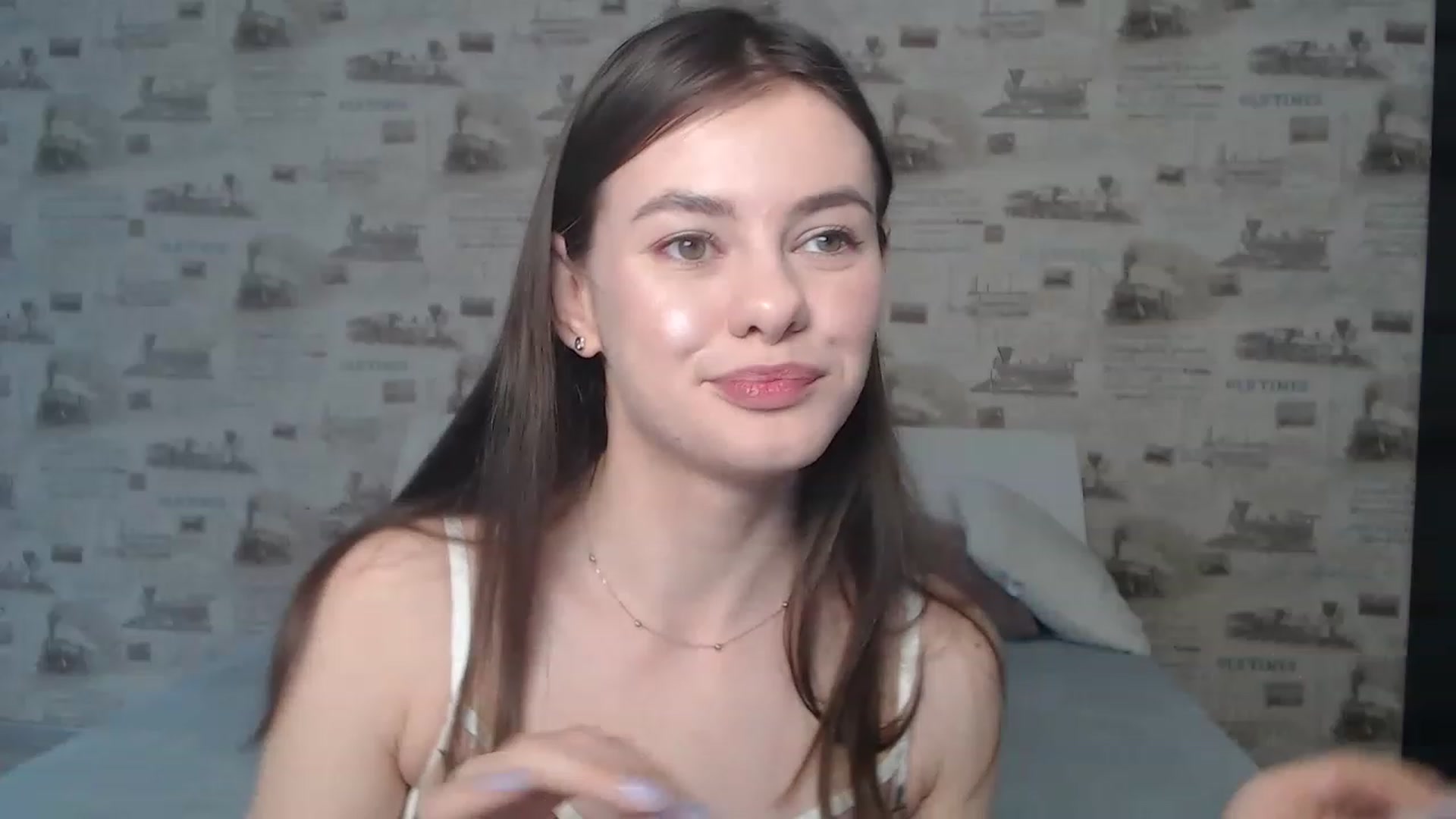 Gallery image thumbnail from ZoeMI's myfreecams stream on, 03/08/2023, 09:57 image 16 of 20