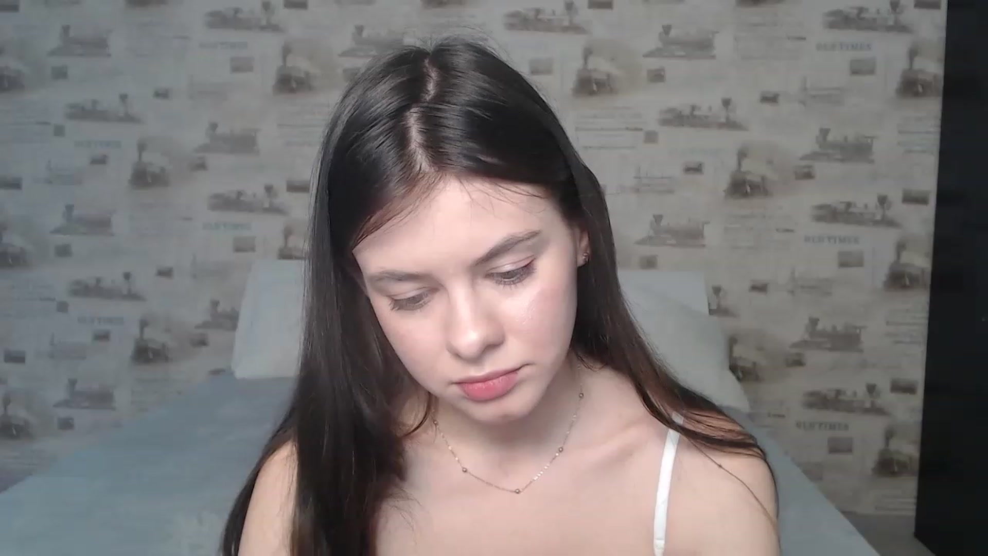 Gallery image thumbnail from ZoeMI's myfreecams stream on, 03/08/2023, 09:57 image 6 of 20