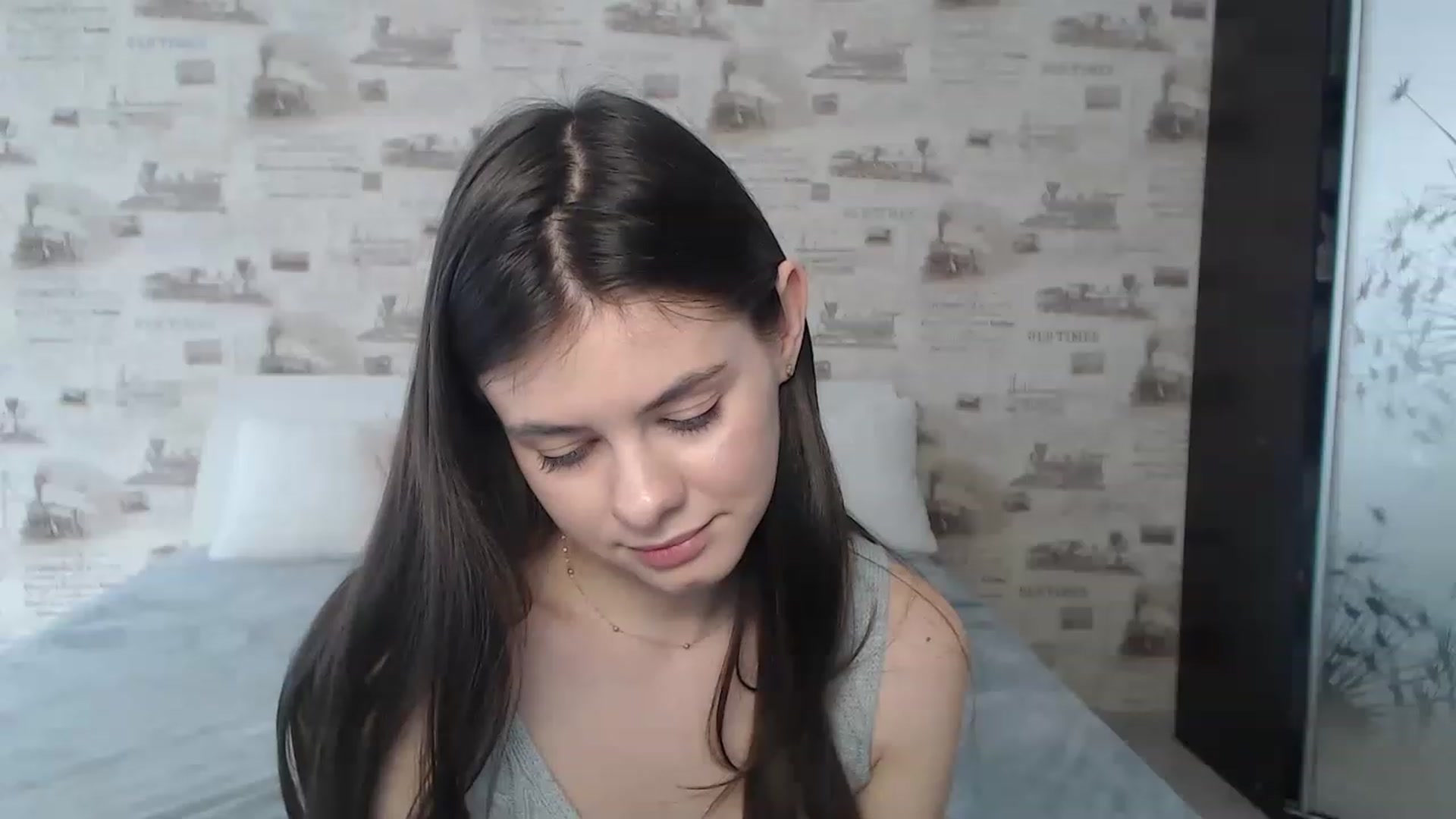 Gallery image thumbnail from ZoeMI's myfreecams stream on, 03/08/2023, 11:52 image 9 of 20