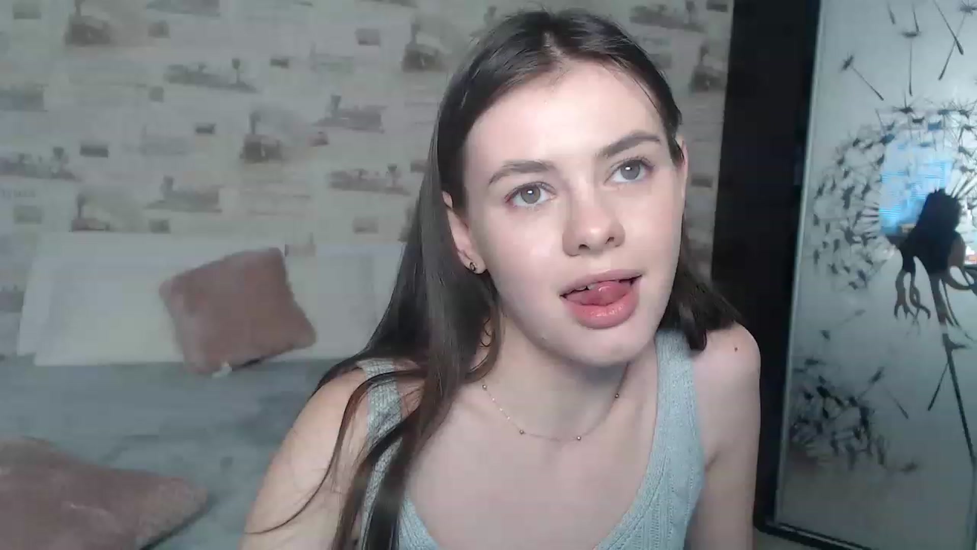 Gallery image thumbnail from ZoeMI's myfreecams stream on, 03/08/2023, 14:29 image 11 of 20