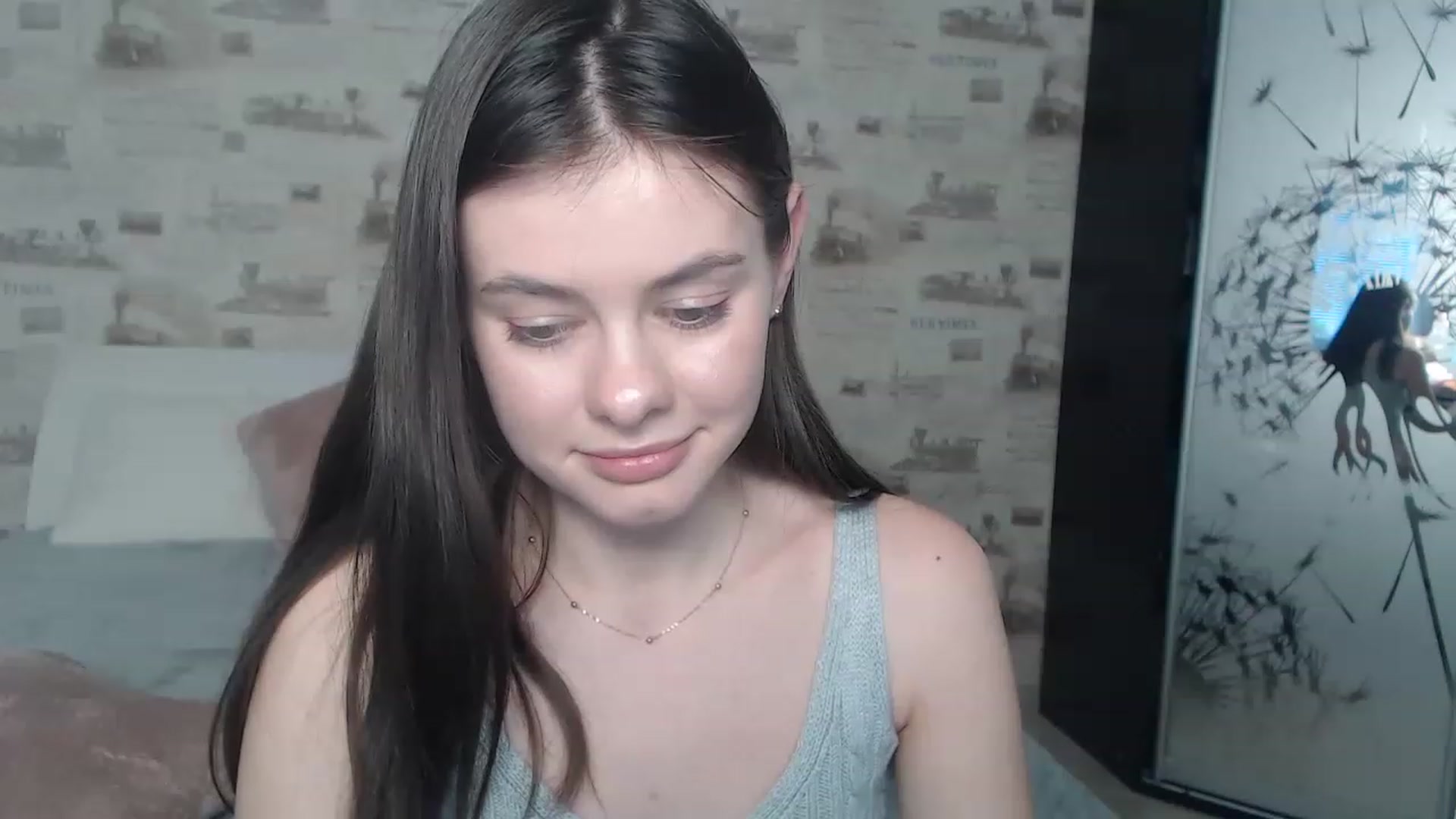 Gallery image thumbnail from ZoeMI's myfreecams stream on, 03/08/2023, 14:29 image 9 of 20