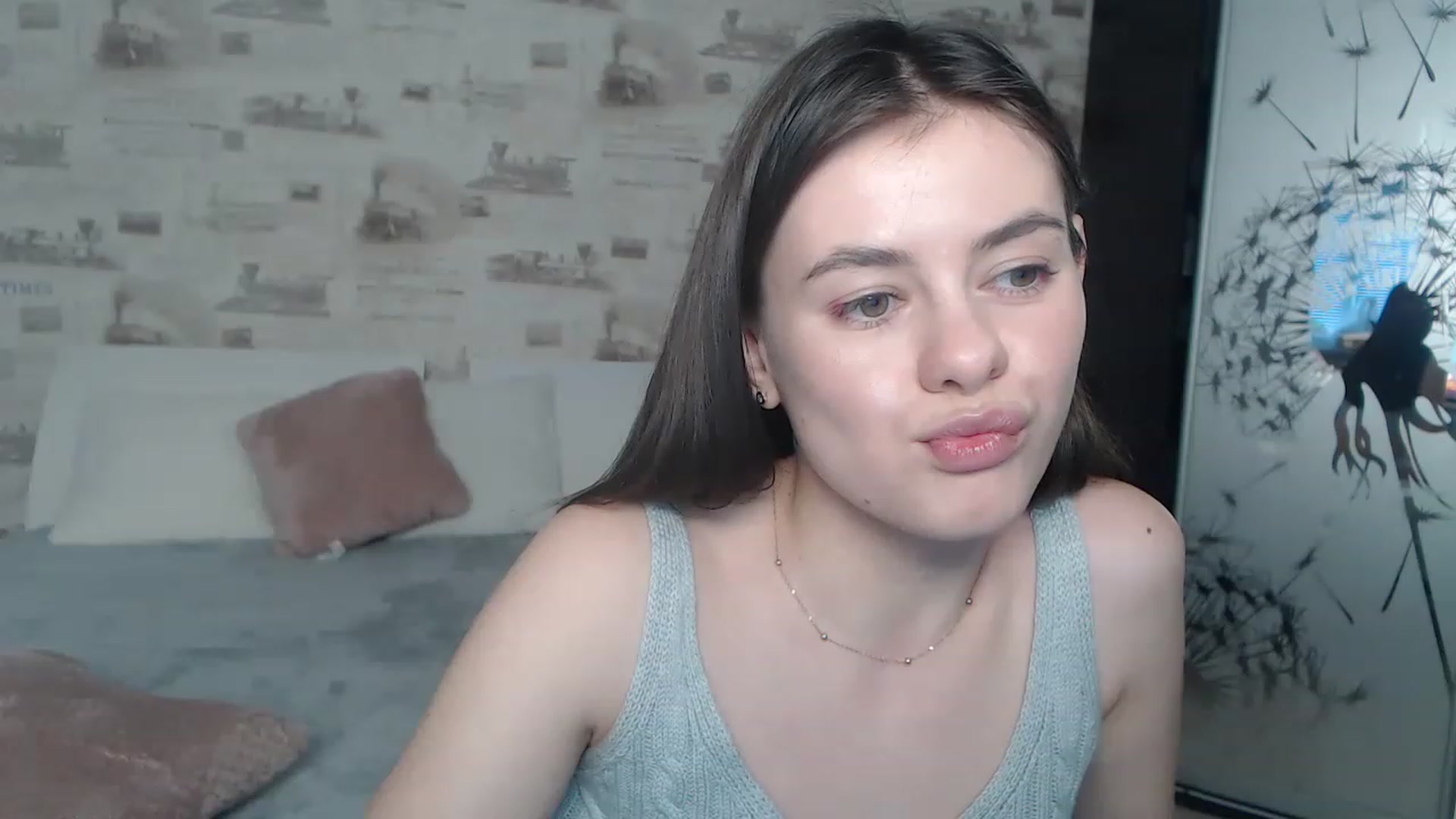 Gallery image thumbnail from ZoeMI's myfreecams stream on, 03/08/2023, 14:29 image 14 of 20