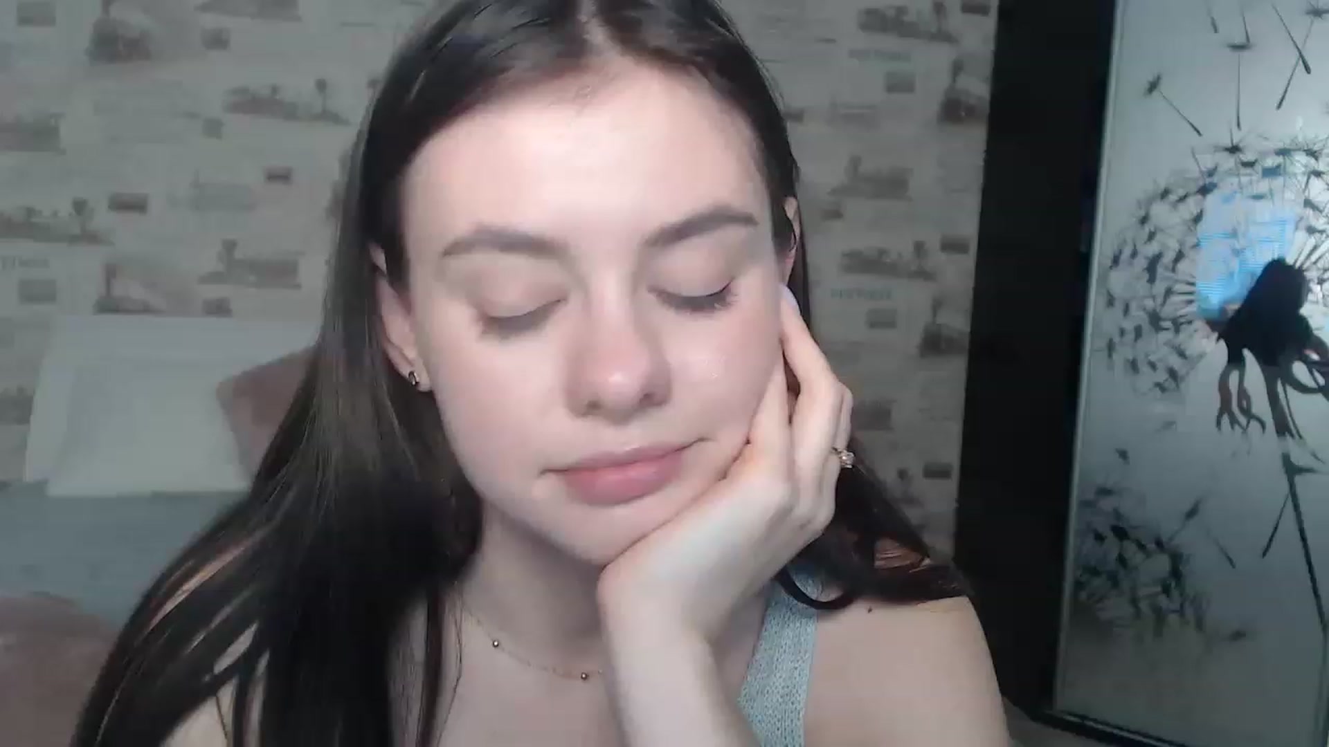 Gallery image thumbnail from ZoeMI's myfreecams stream on, 03/08/2023, 14:29 image 12 of 20