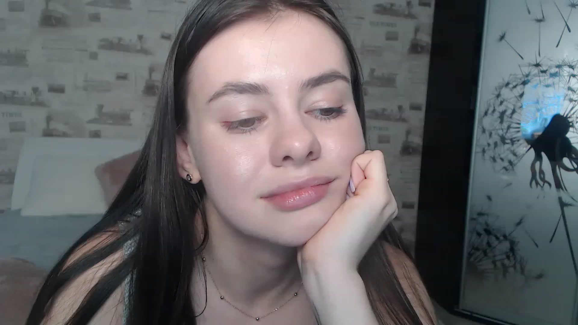 Gallery image thumbnail from ZoeMI's myfreecams stream on, 03/08/2023, 14:29 image 6 of 20