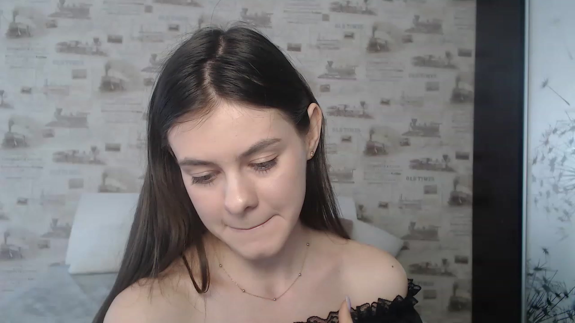 Gallery image thumbnail from ZoeMI's myfreecams stream on, 03/09/2023, 09:50 image 3 of 20
