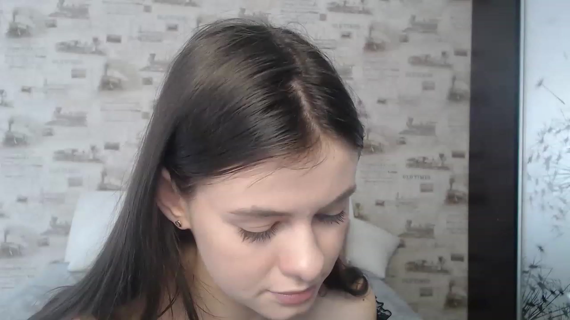 Gallery image thumbnail from ZoeMI's myfreecams stream on, 03/09/2023, 09:50 image 13 of 20