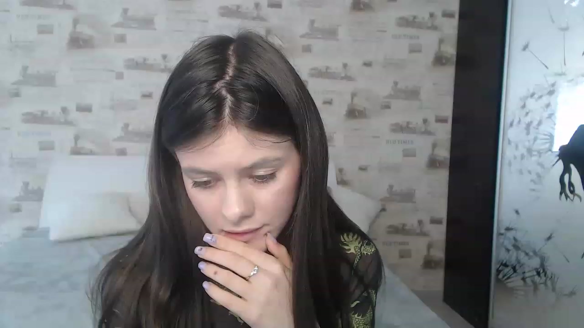 Gallery image thumbnail from ZoeMI's myfreecams stream on, 03/10/2023, 10:12 image 7 of 20