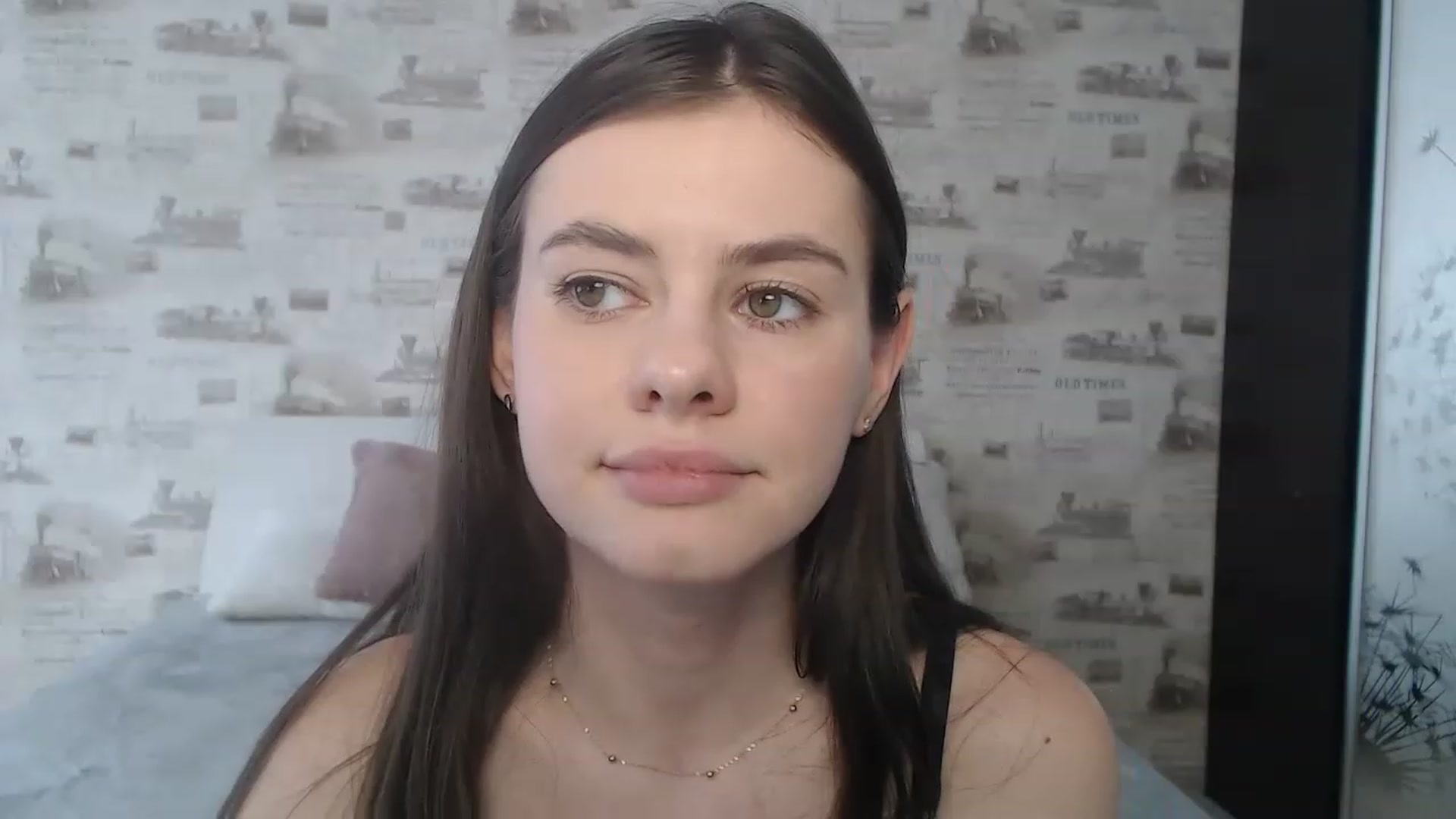 Gallery image thumbnail from ZoeMI's myfreecams stream on, 03/13/2023, 10:36 image 15 of 20