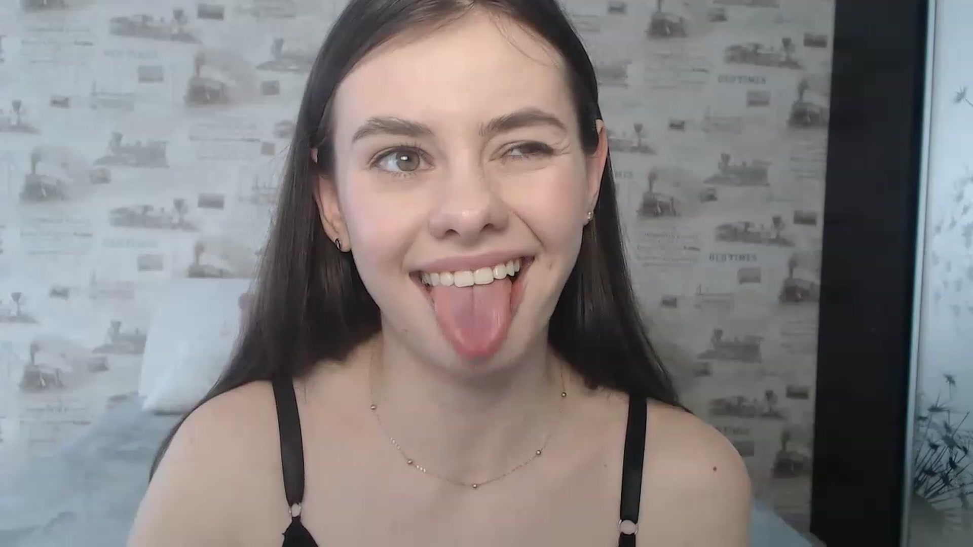 Gallery image thumbnail from ZoeMI's myfreecams stream on, 03/13/2023, 10:36 image 2 of 20