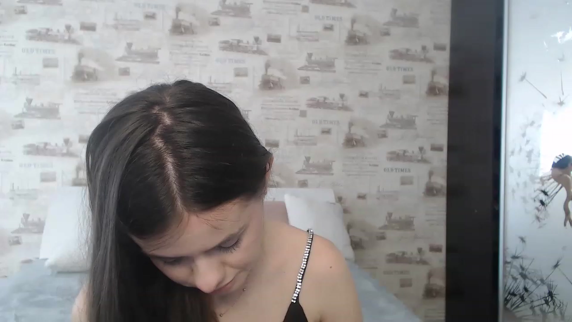 Gallery image thumbnail from ZoeMI's myfreecams stream on, 03/14/2023, 12:08 image 2 of 20