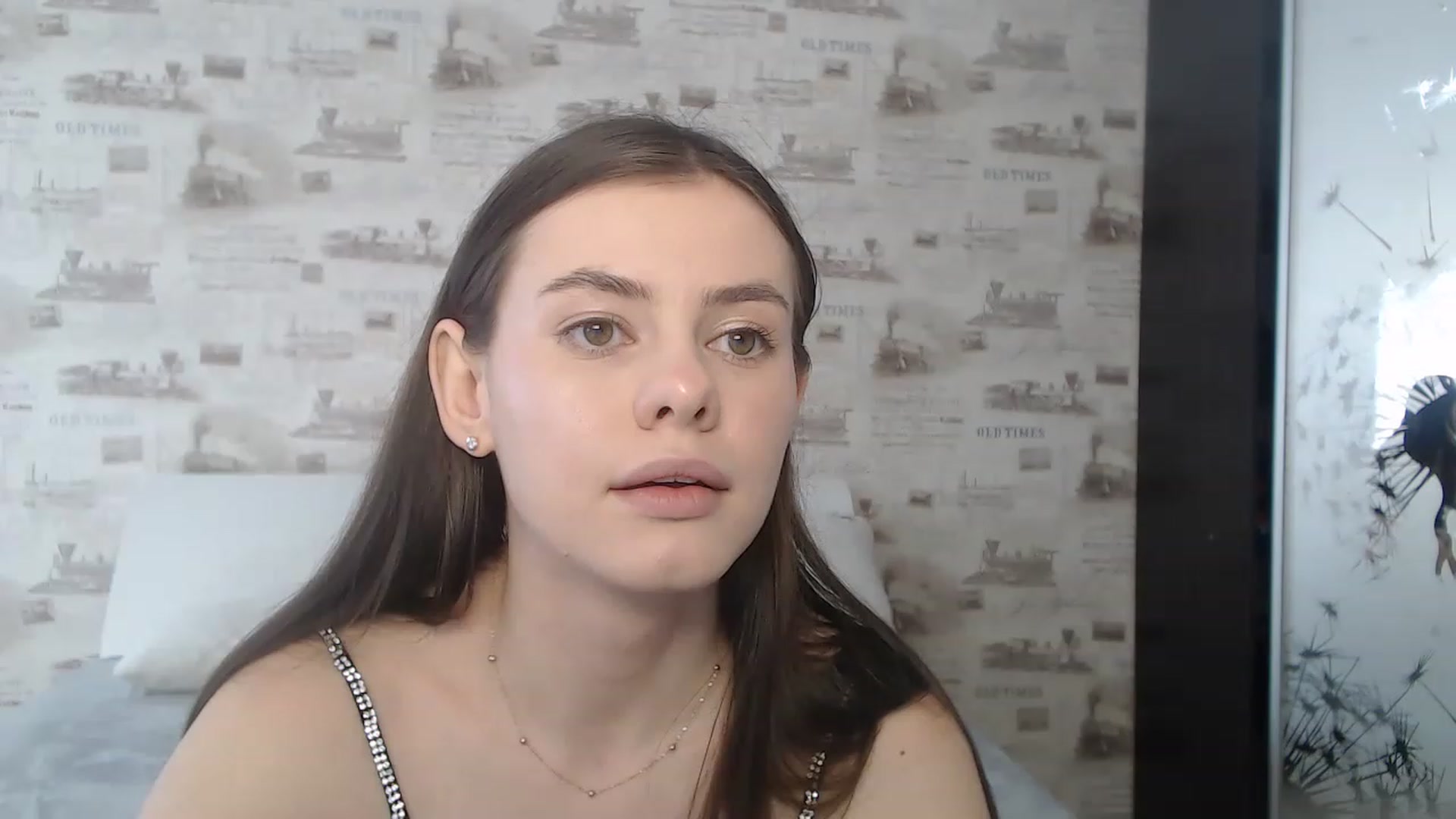 Gallery image thumbnail from ZoeMI's myfreecams stream on, 03/14/2023, 12:08 image 1 of 20